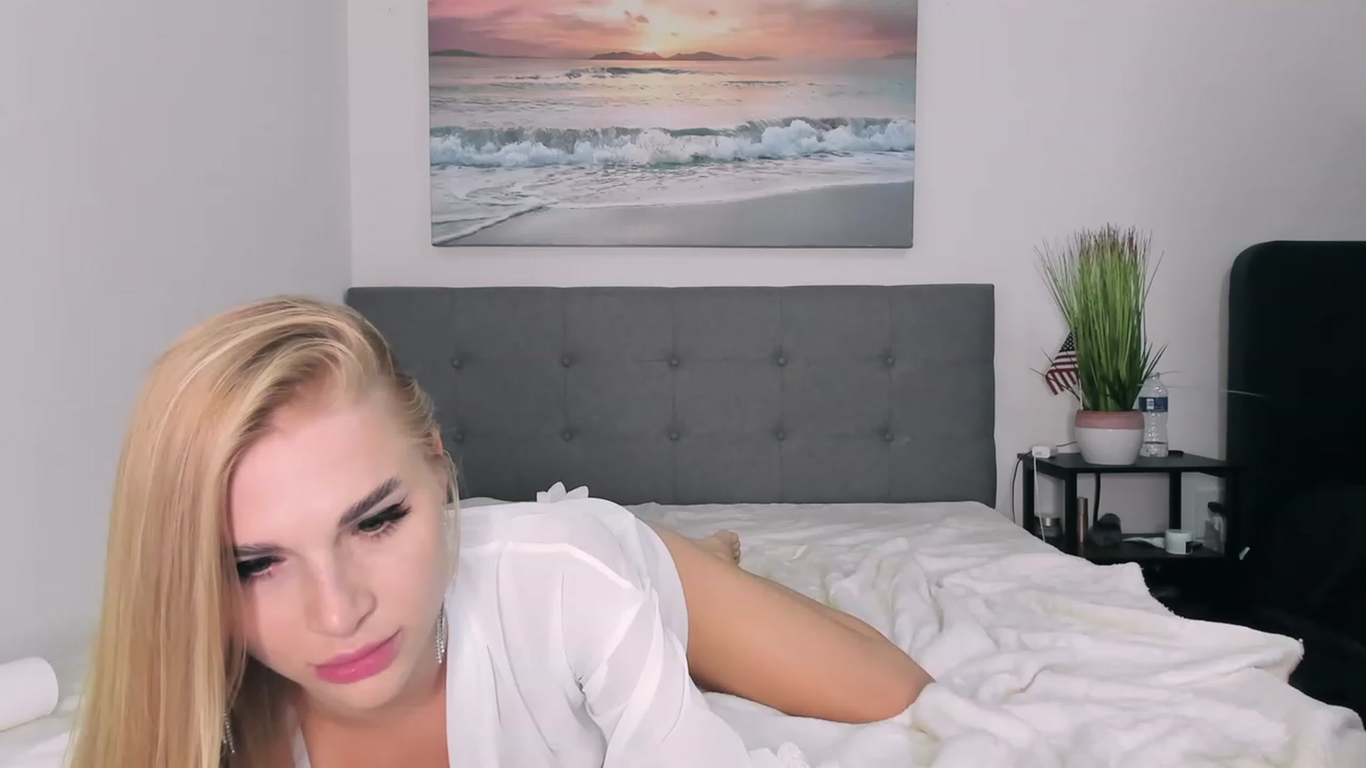 Gallery image thumbnail from pussykittiy's myfreecams stream on, 06/10/2023, 02:08 image 11 of 20