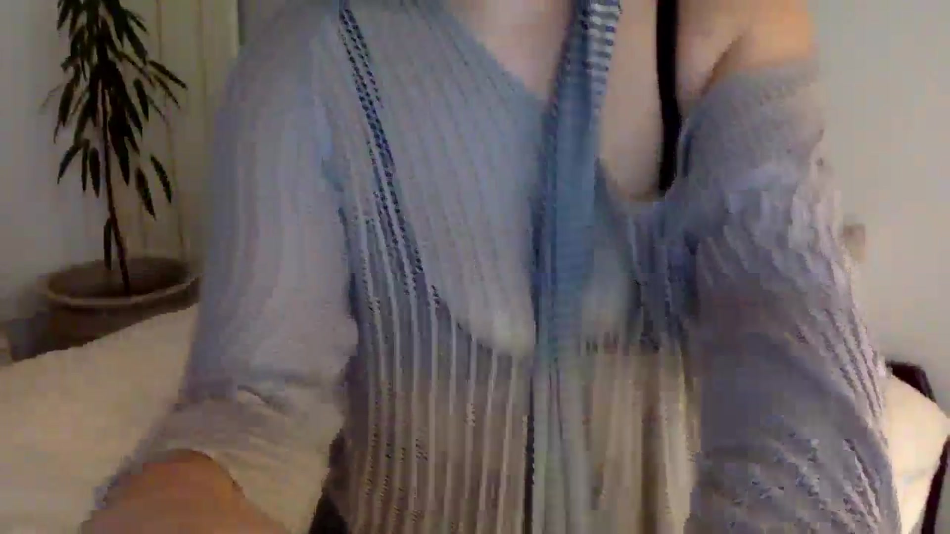 Gallery image thumbnail from pyrexPrincess's myfreecams stream on, 05/20/2024, 03:34 image 10 of 20