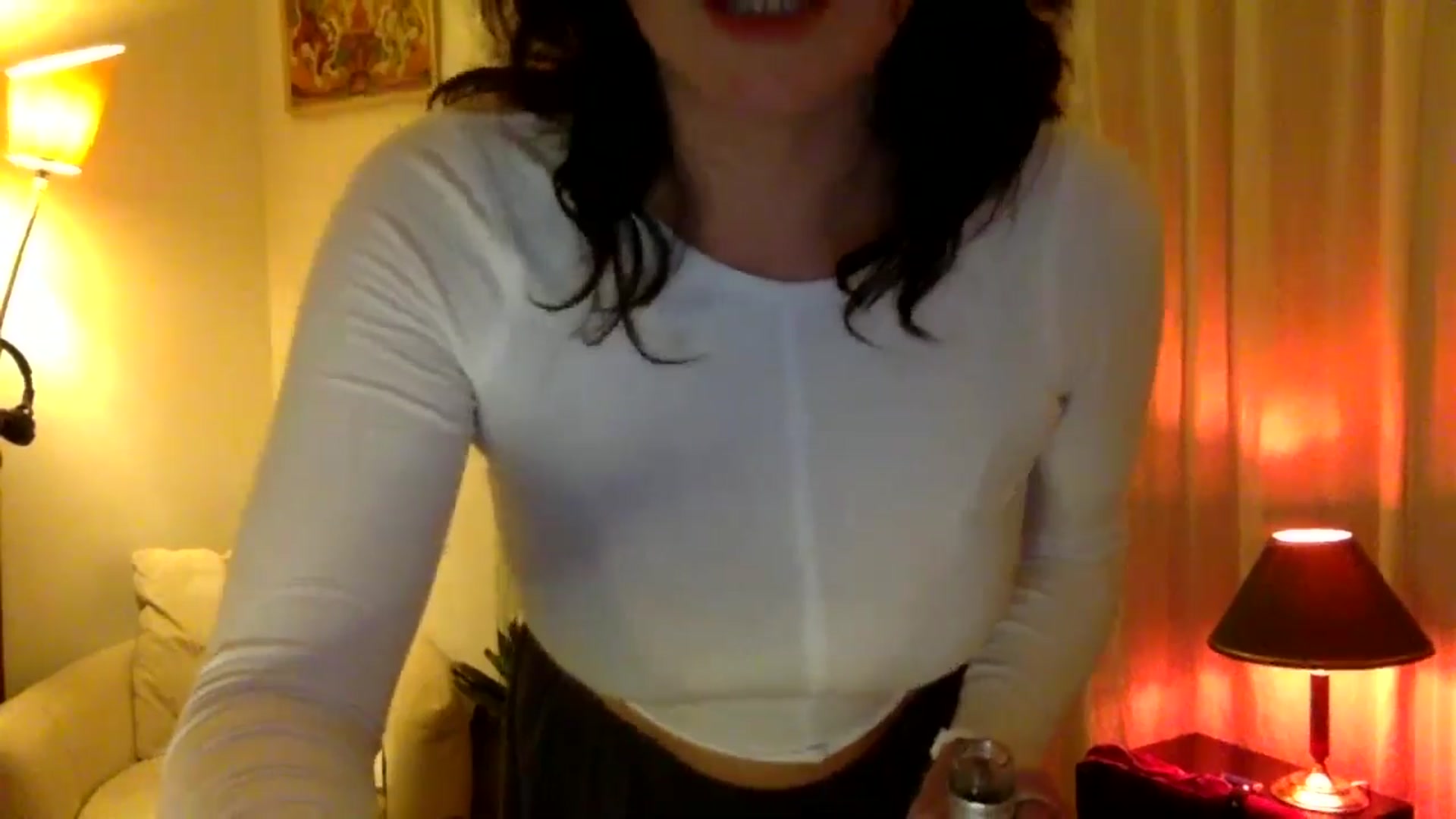 Gallery image thumbnail from pyrexPrincess's myfreecams stream on, 05/25/2024, 13:10 image 11 of 20