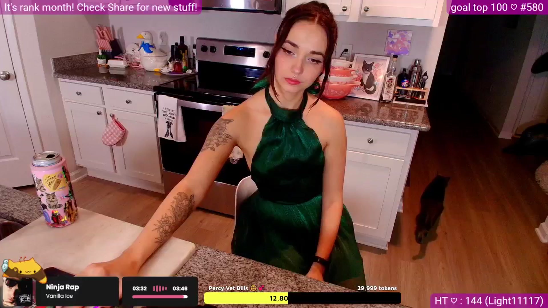 Gallery image thumbnail from quaalewds's myfreecams stream on, 03/12/2026, 04:30 image 1 of 20