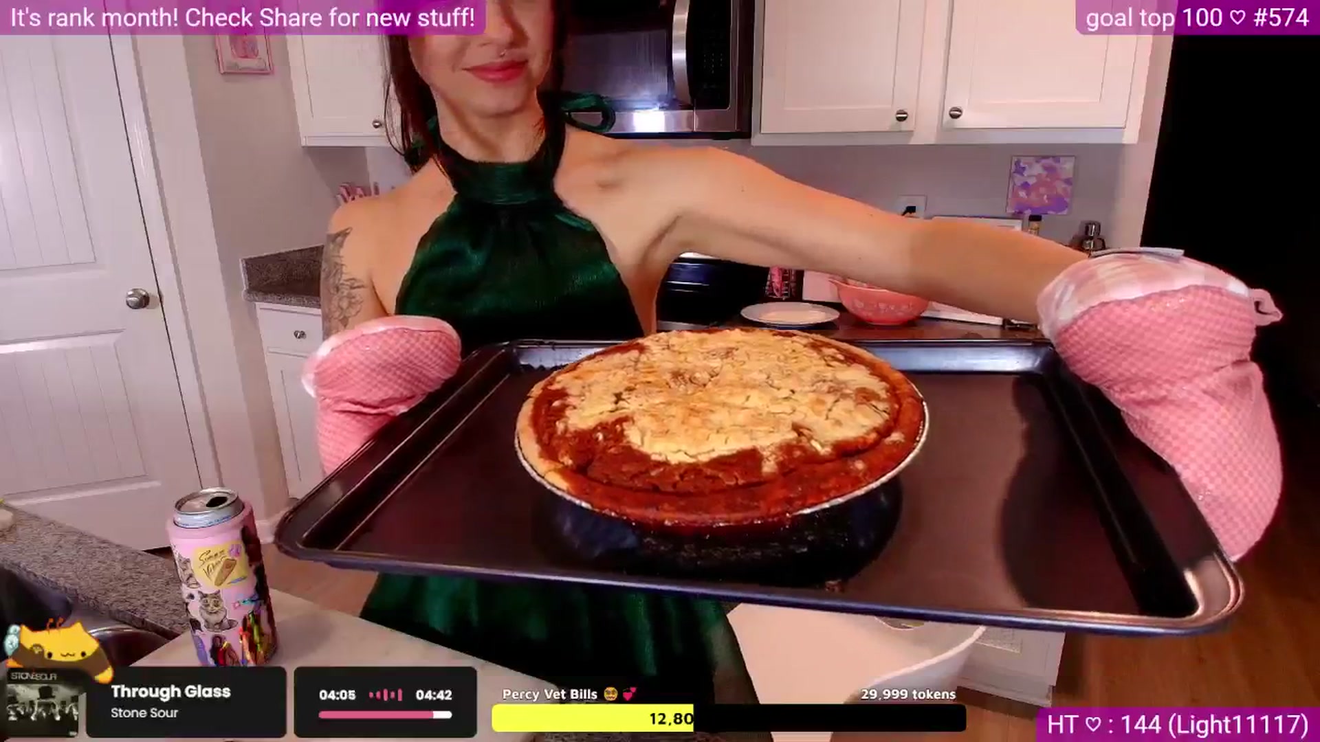 Gallery image thumbnail from quaalewds's myfreecams stream on, 03/12/2026, 04:30 image 3 of 20