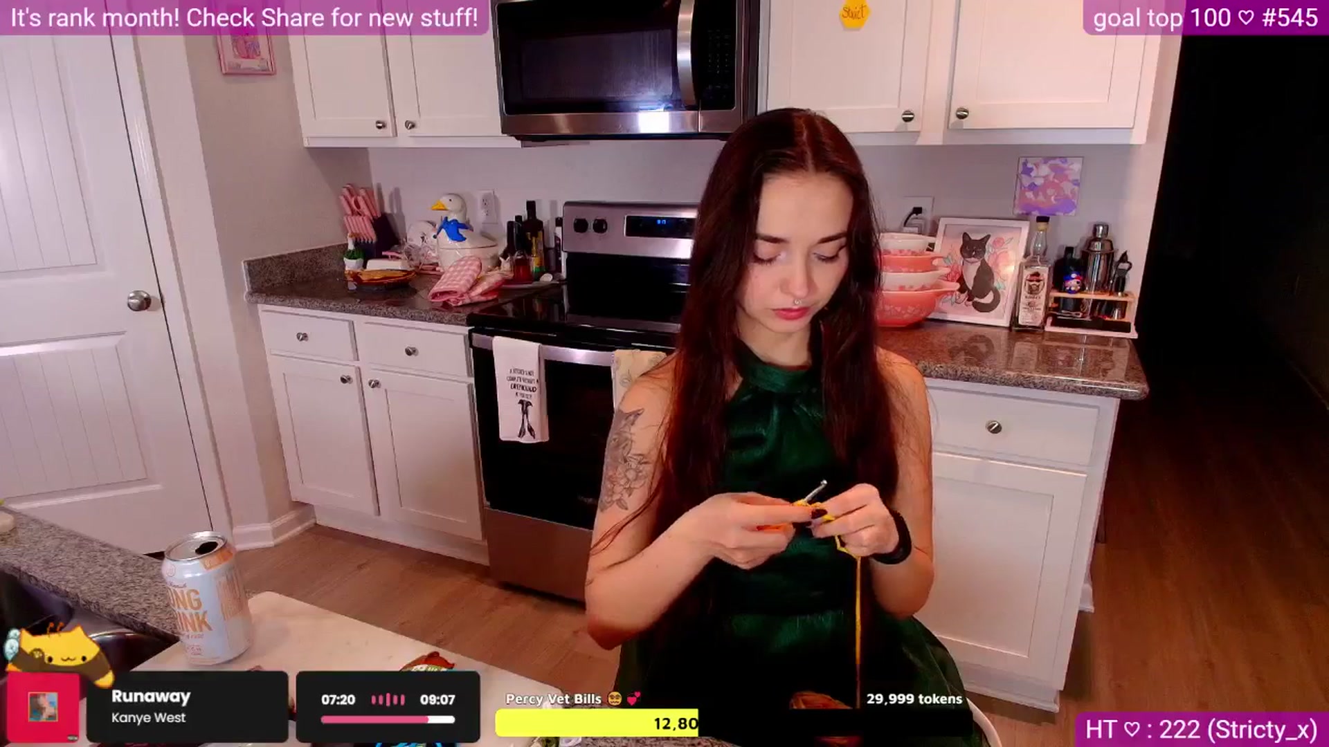 Gallery image thumbnail from quaalewds's myfreecams stream on, 03/12/2026, 04:30 image 12 of 20