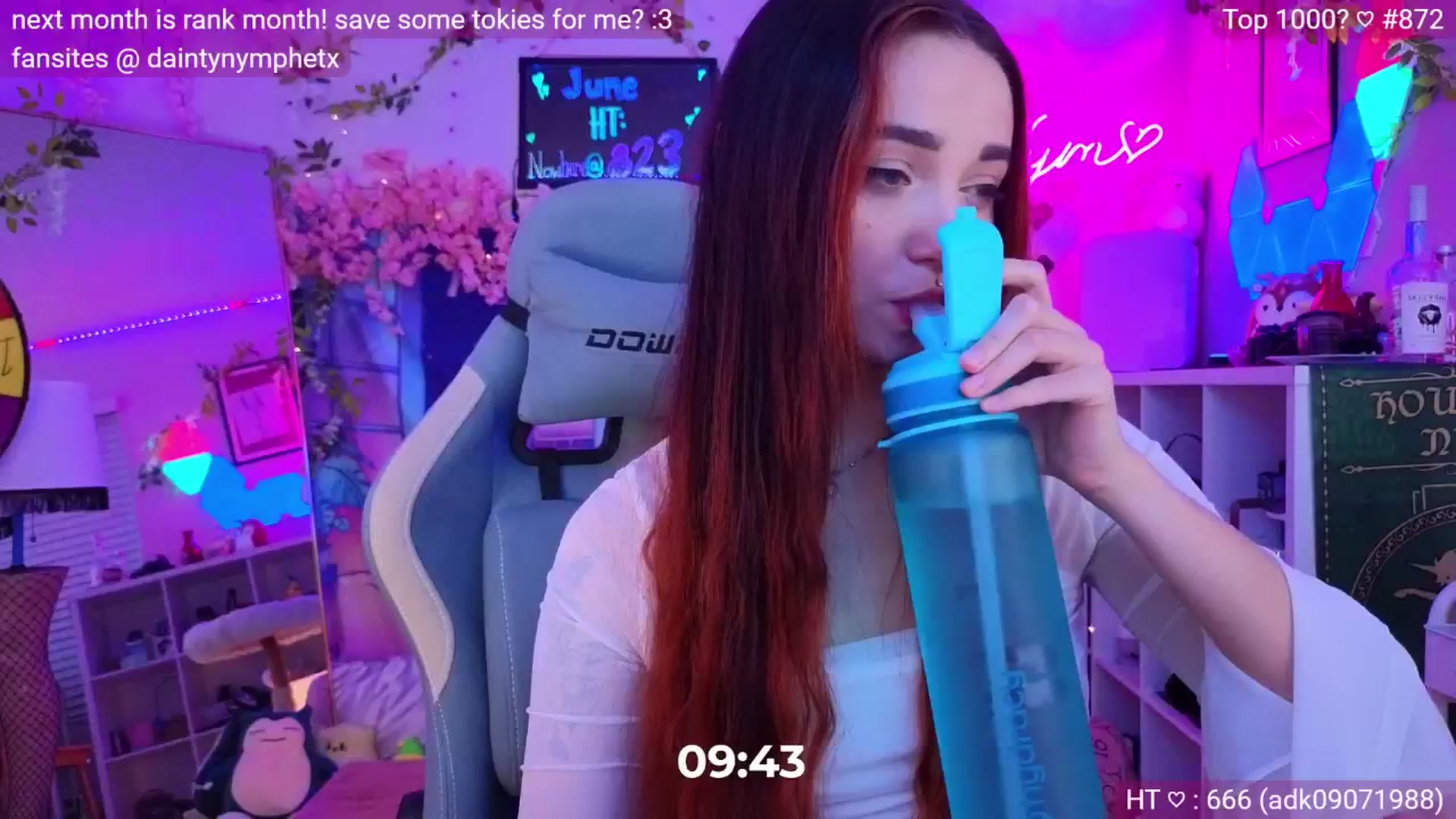Gallery image thumbnail from quack's myfreecams stream on, 06/06/2024, 03:59 image 4 of 20