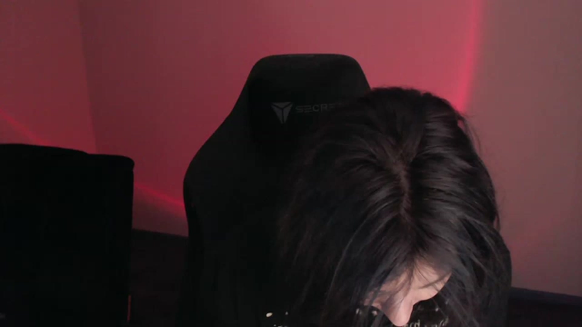 Gallery image thumbnail from r00m704v01d's myfreecams stream on, 02/17/2023, 01:06 image 17 of 20