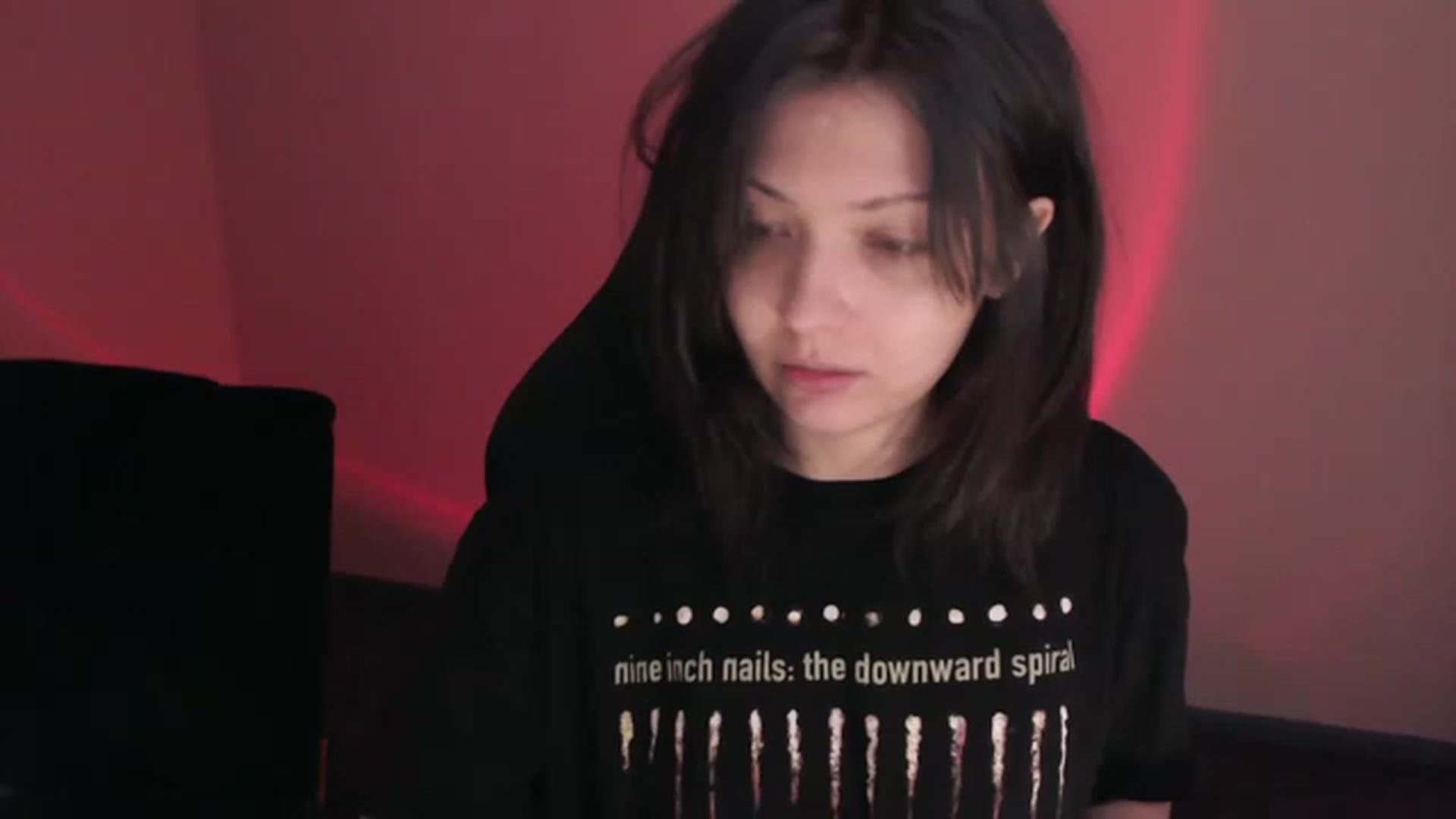 Gallery image thumbnail from r00m704v01d's myfreecams stream on, 02/17/2023, 01:06 image 18 of 20