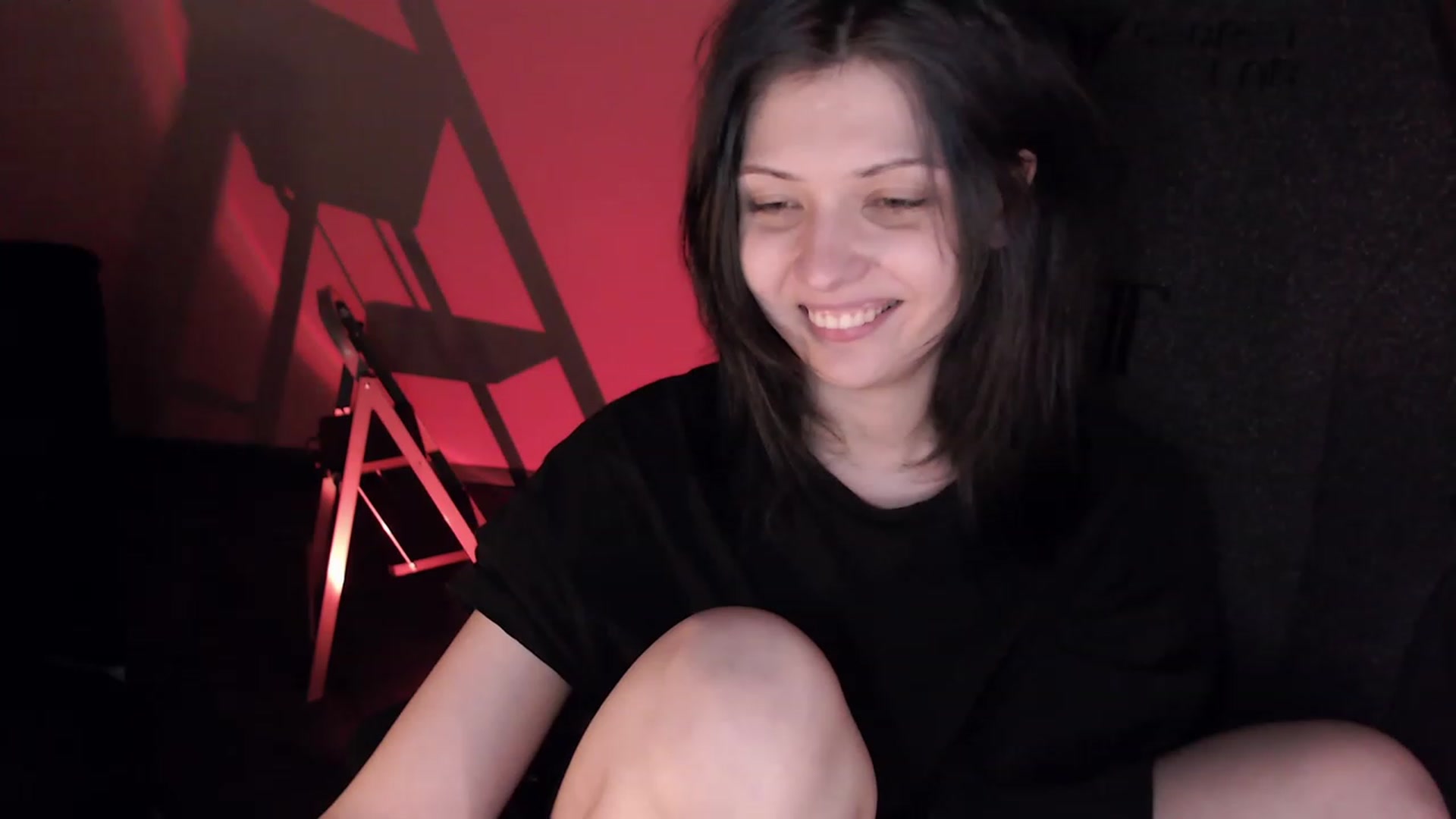 Gallery image thumbnail from r00m704v01d's myfreecams stream on, 02/18/2023, 11:03 image 6 of 20