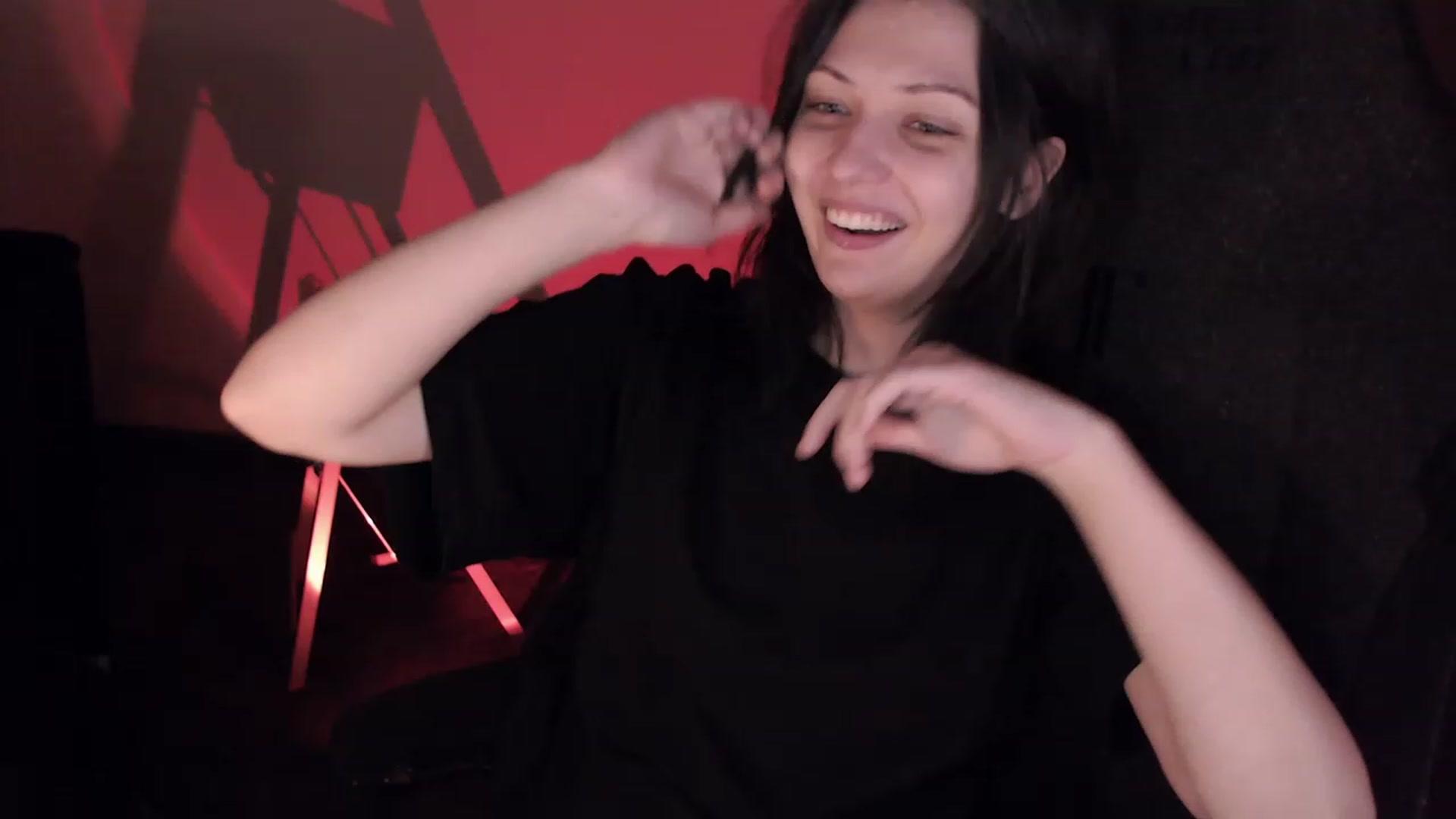 Gallery image thumbnail from r00m704v01d's myfreecams stream on, 02/18/2023, 11:03 image 2 of 20