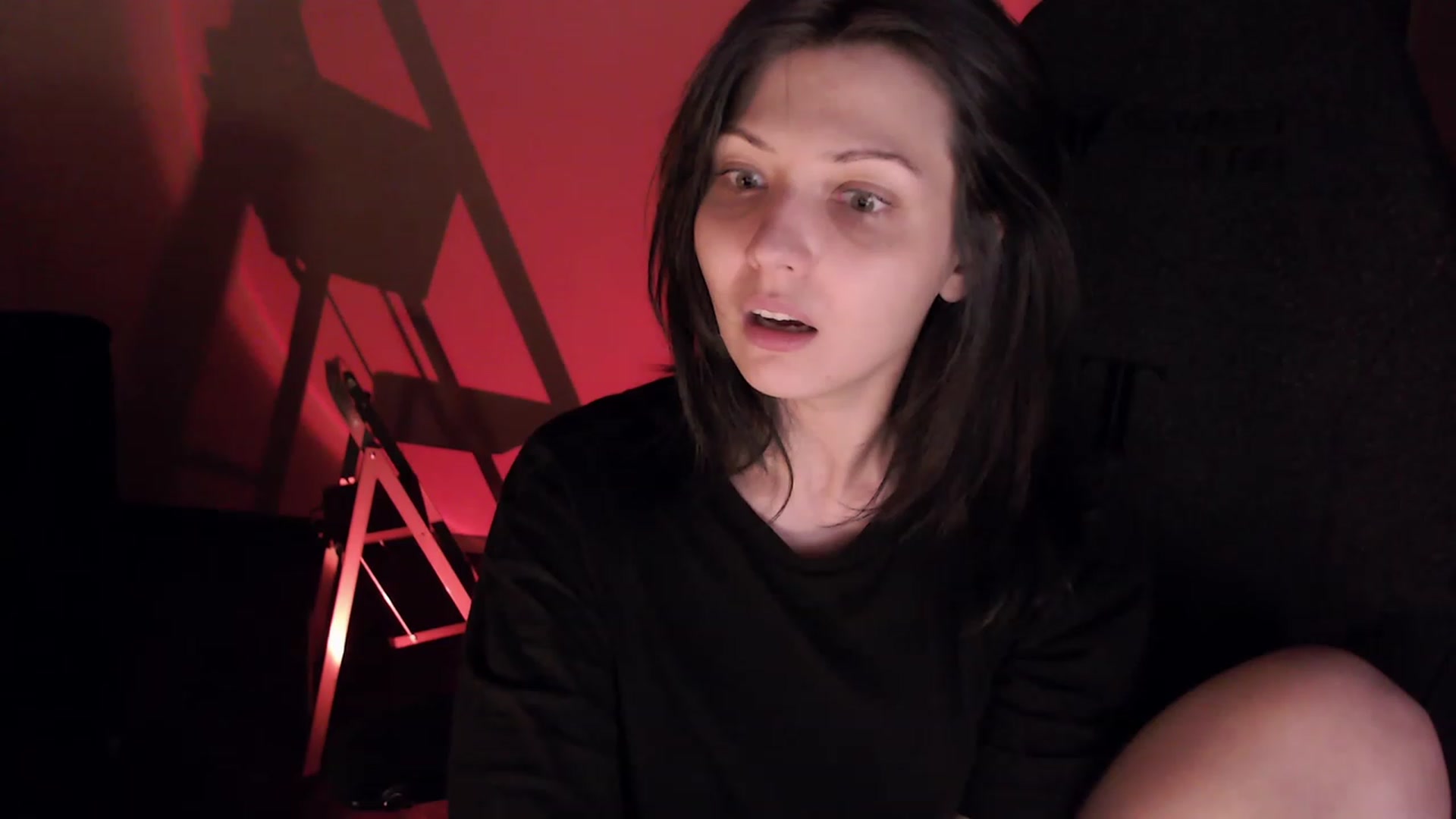 Gallery image thumbnail from r00m704v01d's myfreecams stream on, 02/18/2023, 11:12 image 2 of 20