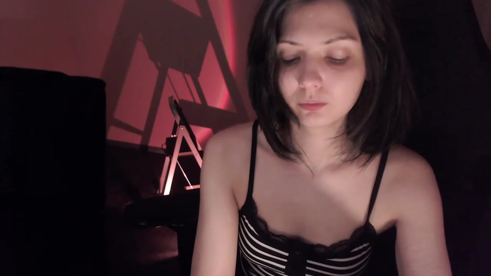 Gallery image thumbnail from r00m704v01d's myfreecams stream on, 02/19/2023, 05:34 image 5 of 20
