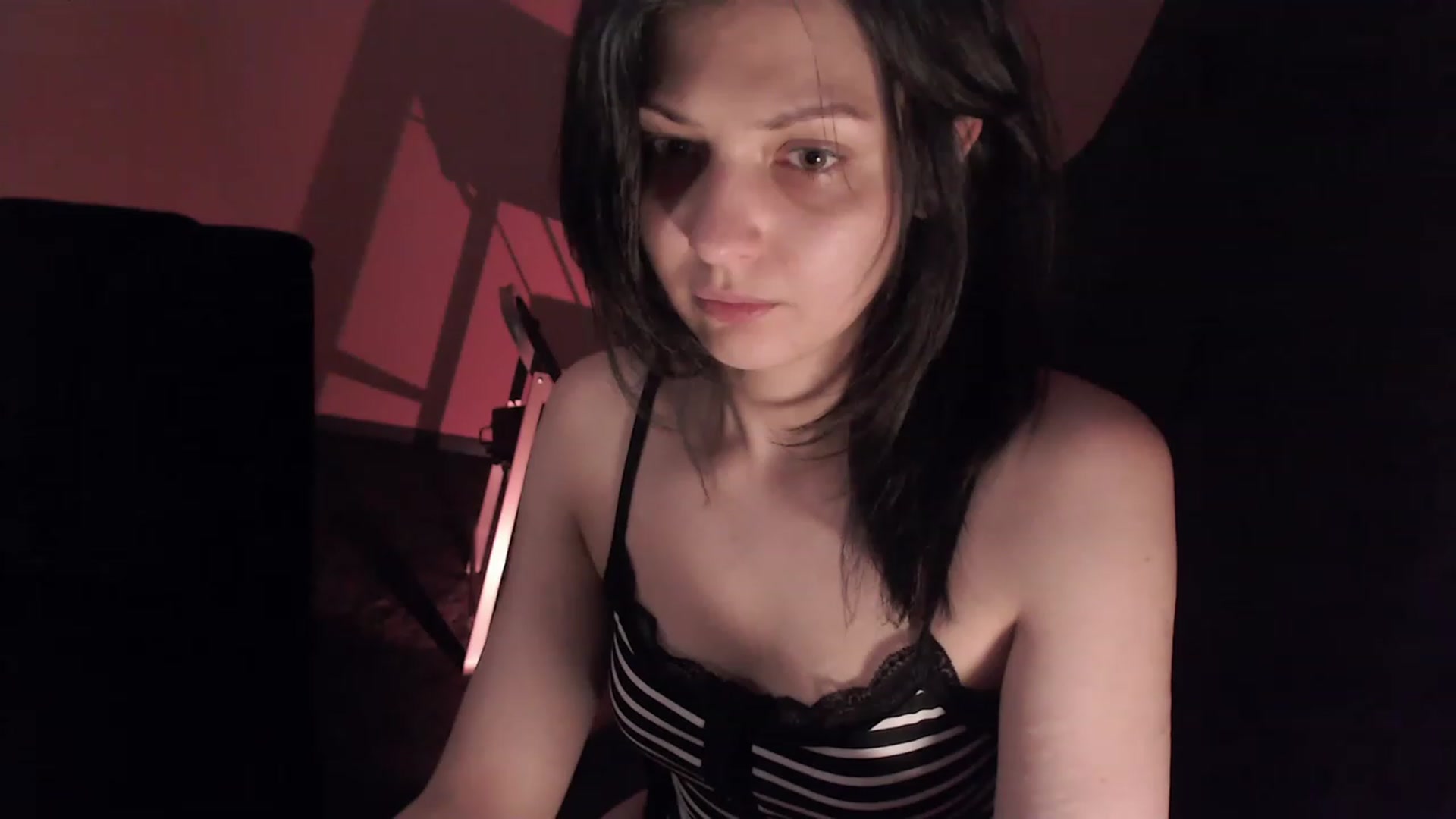 Gallery image thumbnail from r00m704v01d's myfreecams stream on, 02/19/2023, 05:34 image 6 of 20