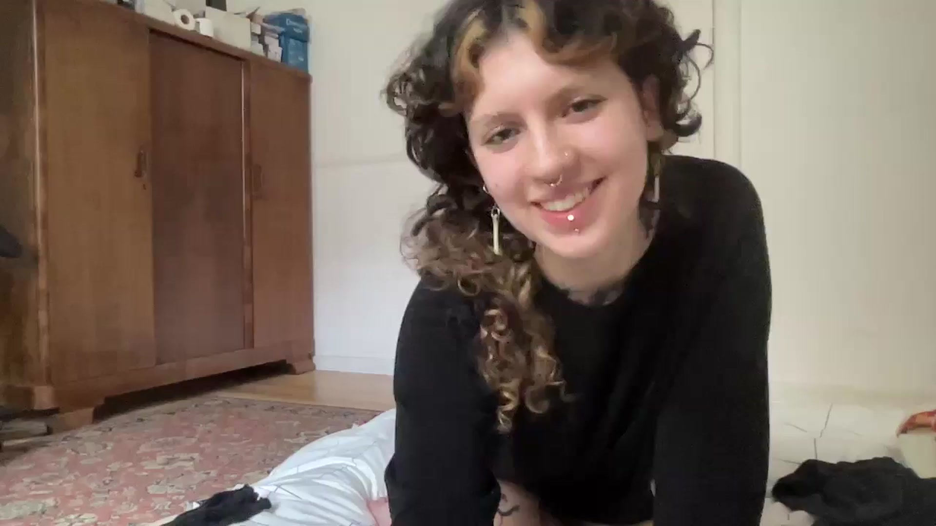 Gallery image thumbnail from rackofmeat's myfreecams stream on, 03/27/2025, 13:52 image 11 of 20