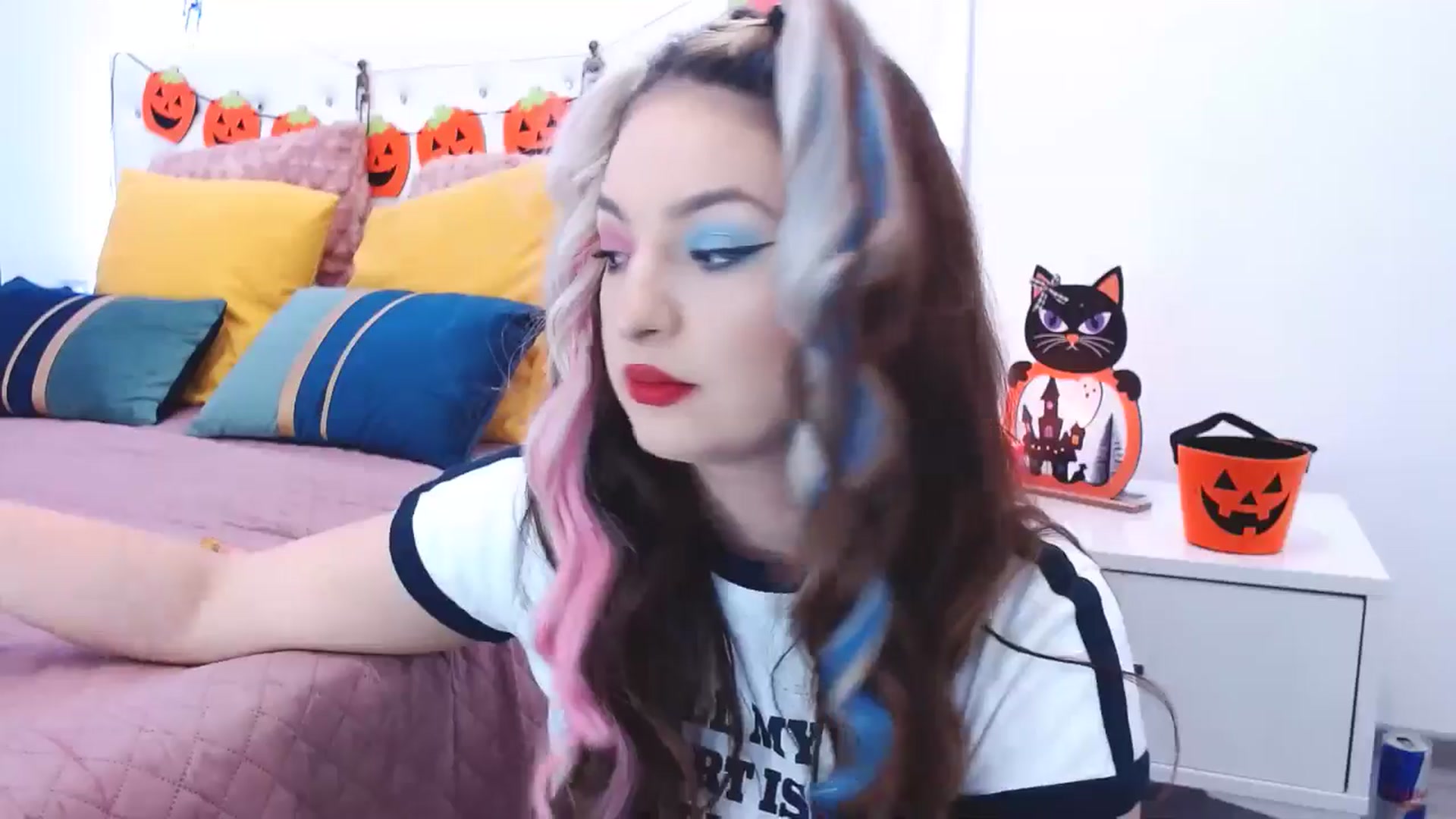 Gallery image thumbnail from rainbowsky's myfreecams stream on, 11/01/2024, 02:55 image 9 of 20
