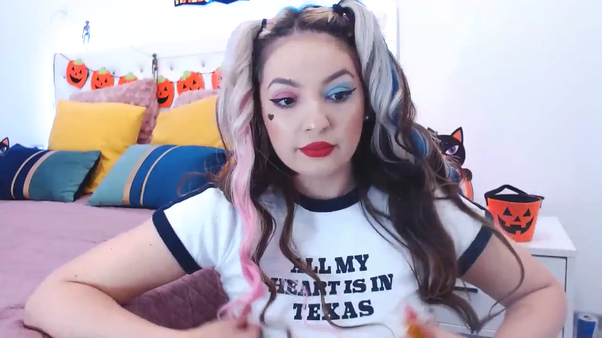Gallery image thumbnail from rainbowsky's myfreecams stream on, 11/01/2024, 02:55 image 6 of 20