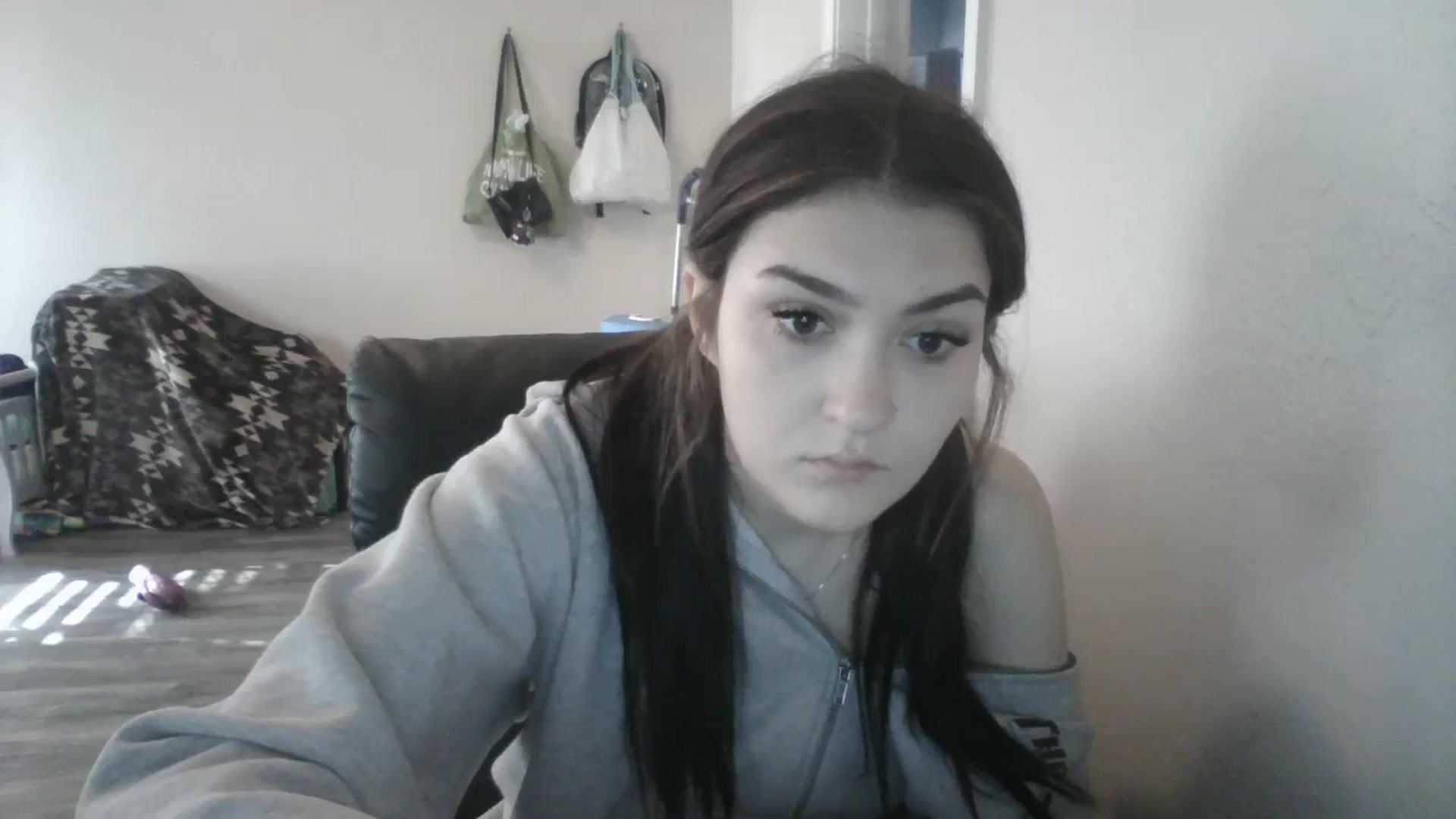 Gallery image thumbnail from realangel's myfreecams stream on, 09/26/2024, 15:12 image 9 of 20