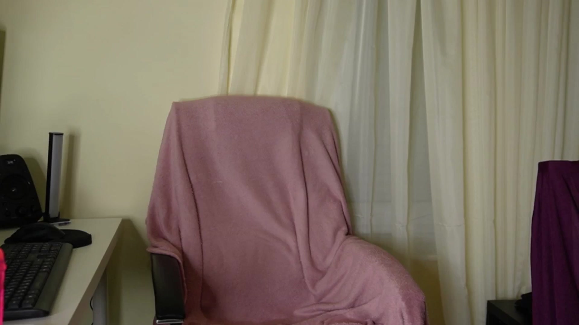 Gallery image thumbnail from realmiagold's myfreecams stream on, 08/25/2024, 03:26 image 13 of 20