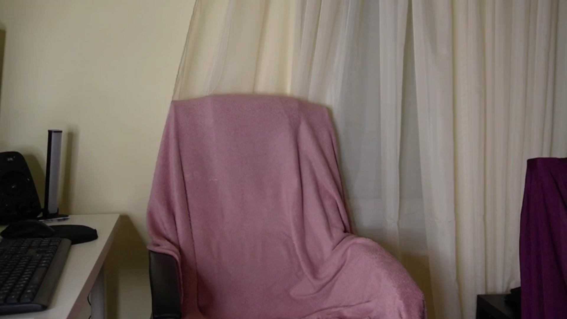 Gallery image thumbnail from realmiagold's myfreecams stream on, 08/25/2024, 03:26 image 3 of 20