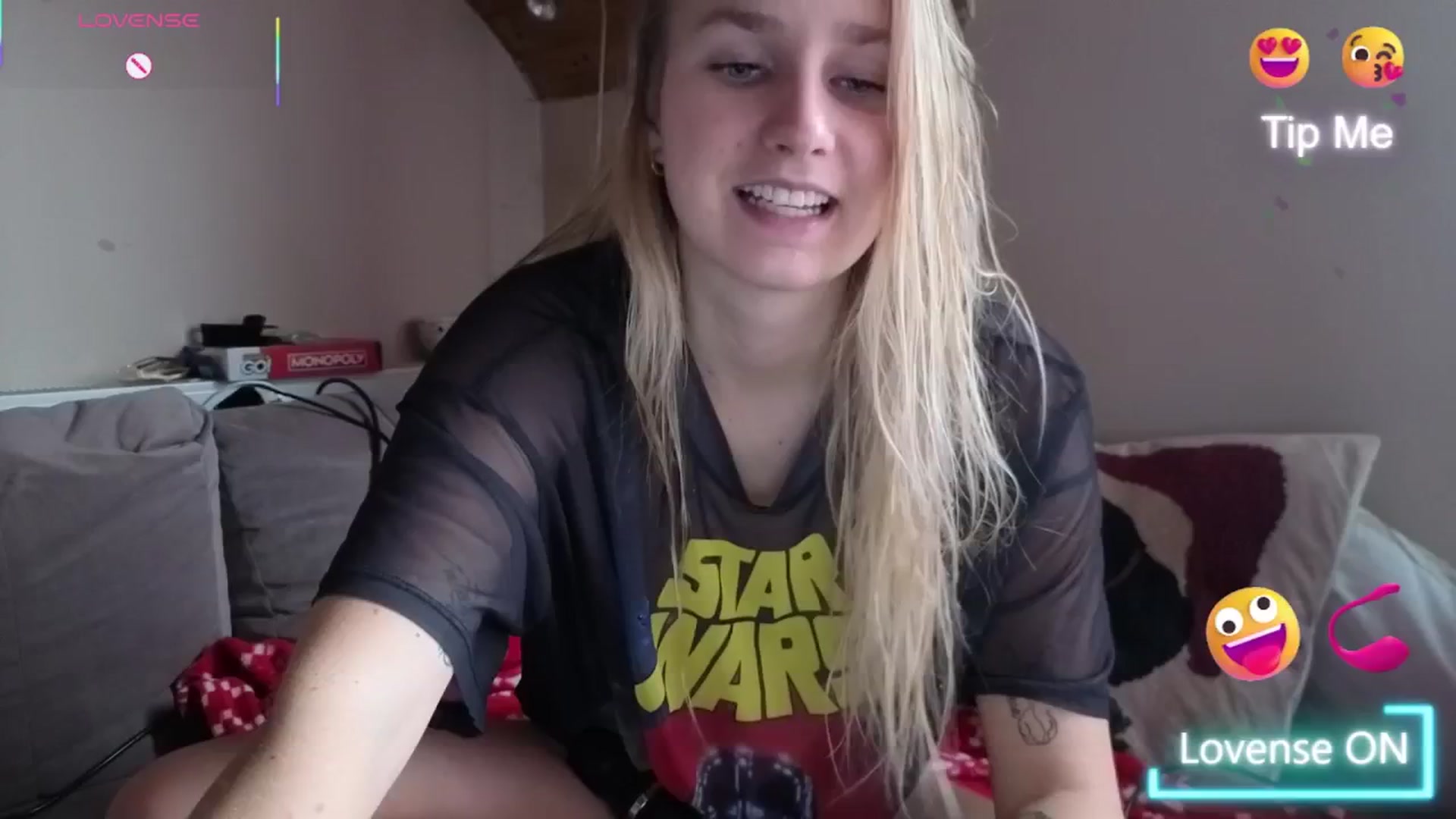Gallery image thumbnail from realmiagold's myfreecams stream on, 02/06/2026, 14:42 image 6 of 20