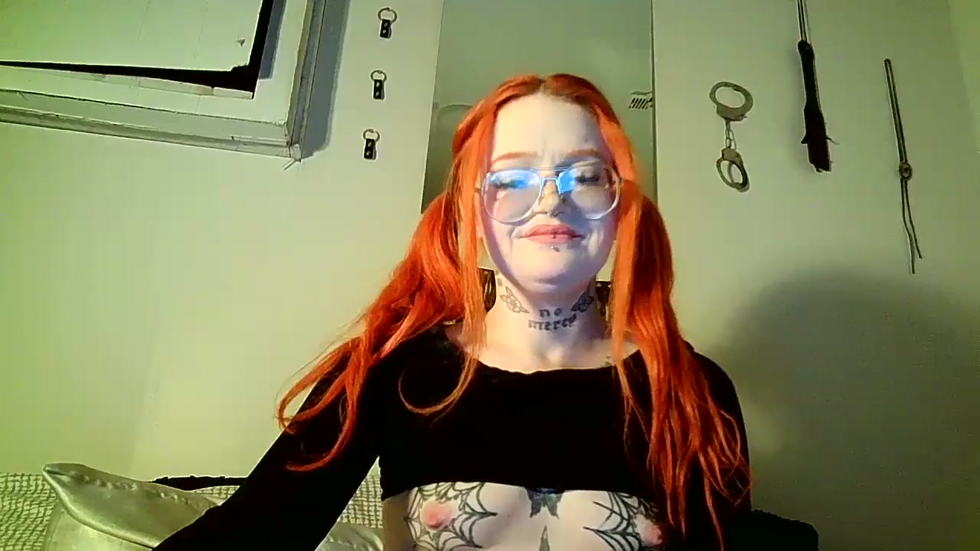 Gallery image thumbnail from redheadpistol's myfreecams stream on, 04/04/2025, 01:05 image 6 of 20