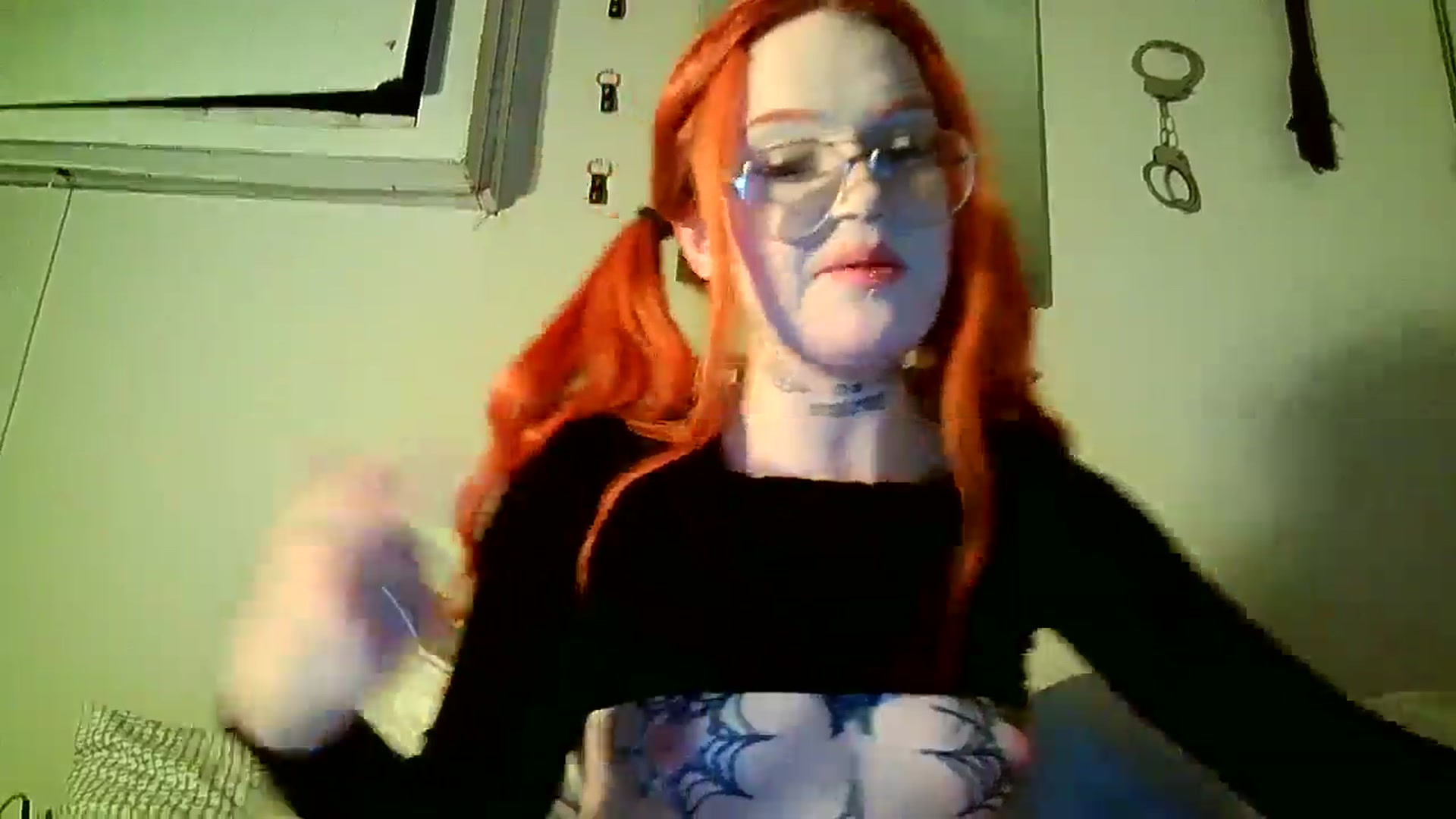 Gallery image thumbnail from redheadpistol's myfreecams stream on, 04/04/2025, 02:49 image 13 of 20