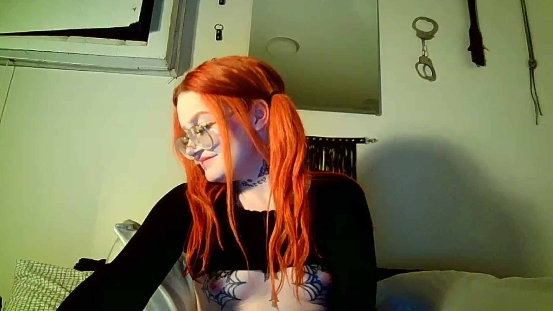 Gallery image thumbnail from redheadpistol's myfreecams stream on, 04/04/2025, 02:49 image 18 of 20