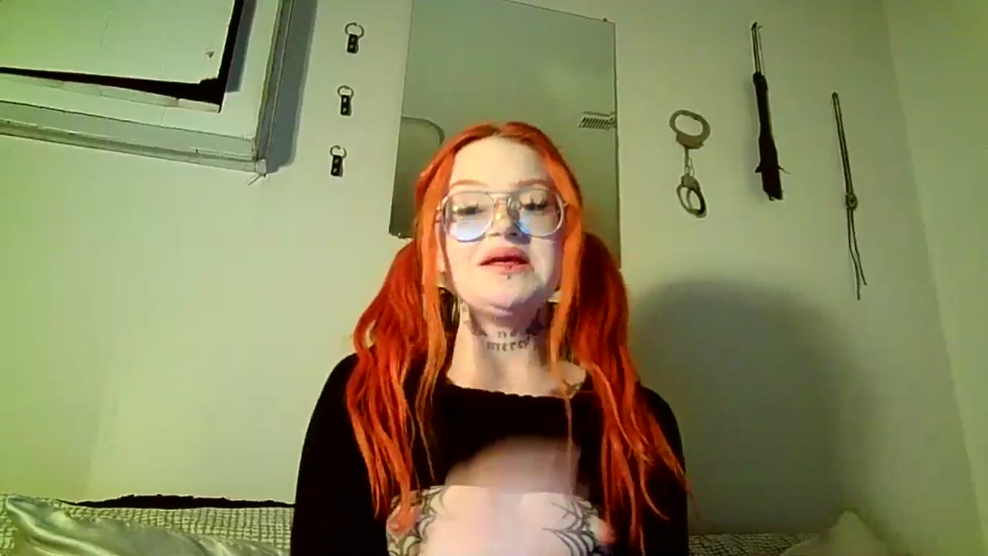 Gallery image thumbnail from redheadpistol's myfreecams stream on, 04/04/2025, 02:49 image 6 of 20