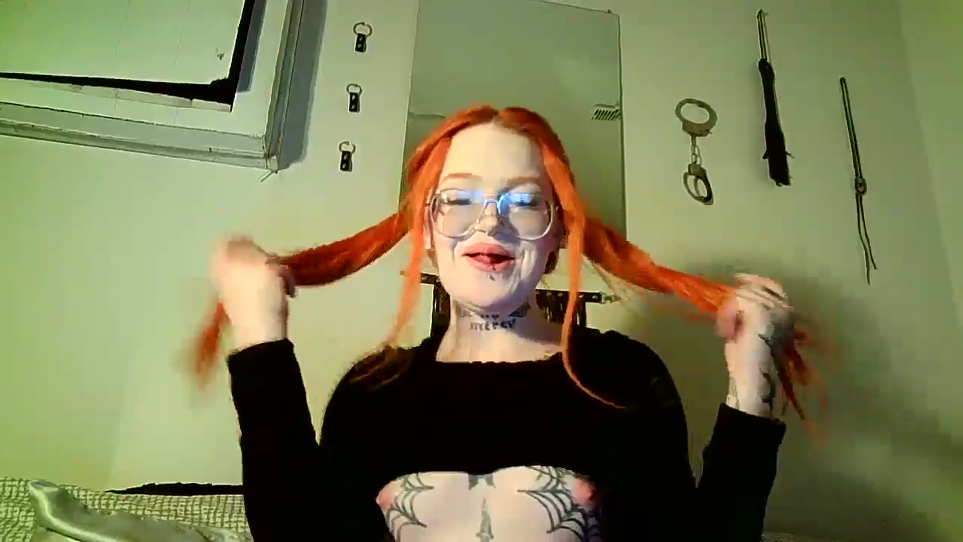 Gallery image thumbnail from redheadpistol's myfreecams stream on, 04/04/2025, 02:49 image 11 of 20