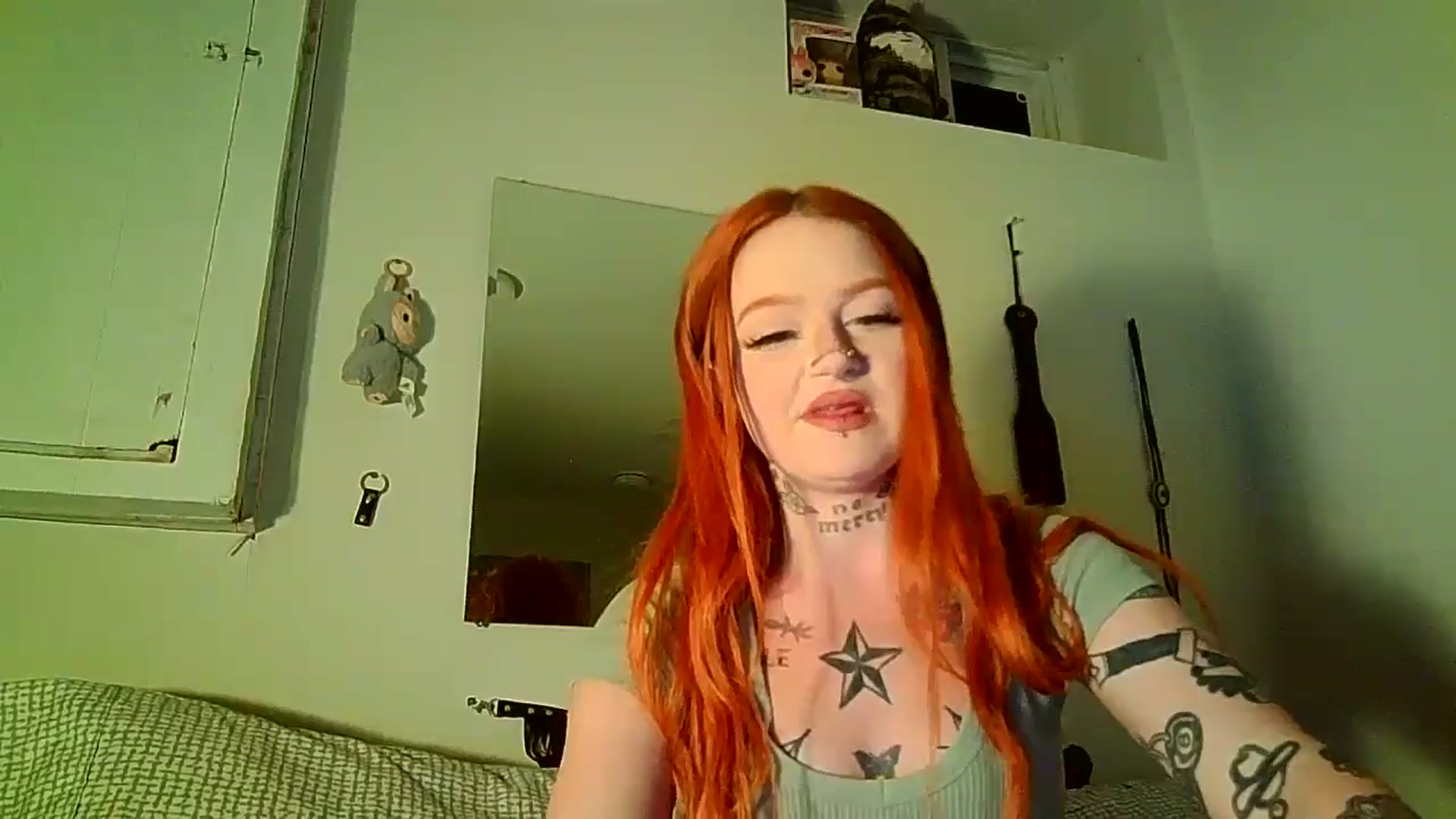 Gallery image thumbnail from redheadpistol's myfreecams stream on, 08/24/2025, 03:30 image 18 of 20