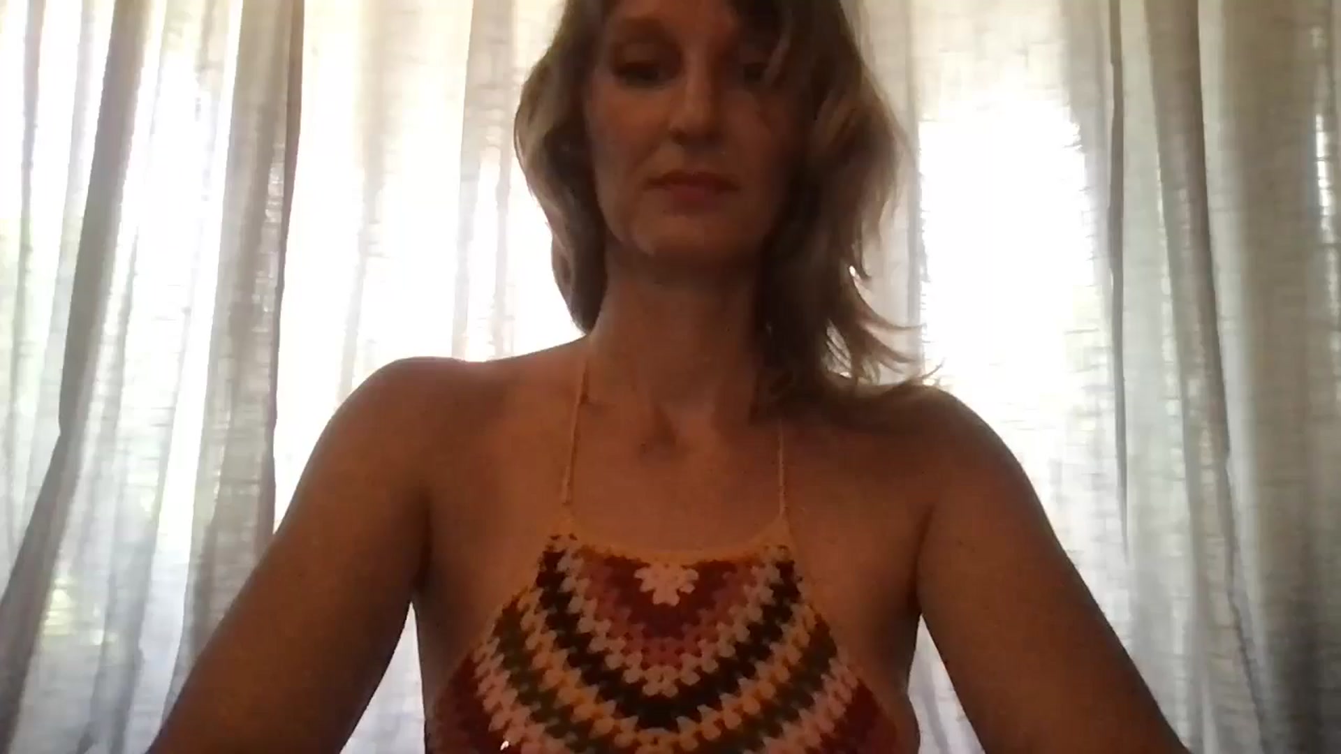 Gallery image thumbnail from redhotbikinis's myfreecams stream on, 08/26/2024, 18:39 image 5 of 20