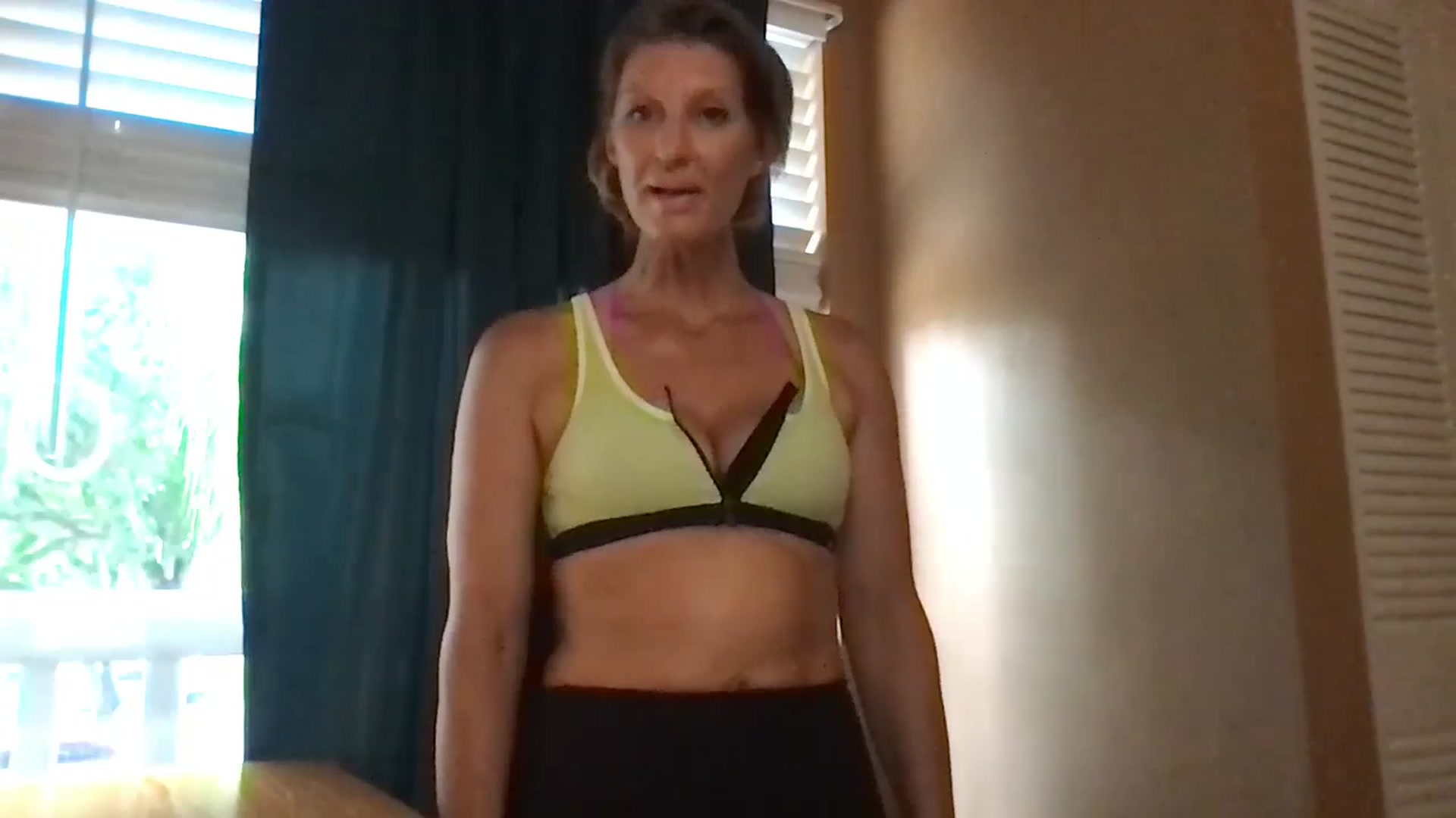 Gallery image thumbnail from redhotbikinis's myfreecams stream on, 09/01/2024, 16:53 image 6 of 20