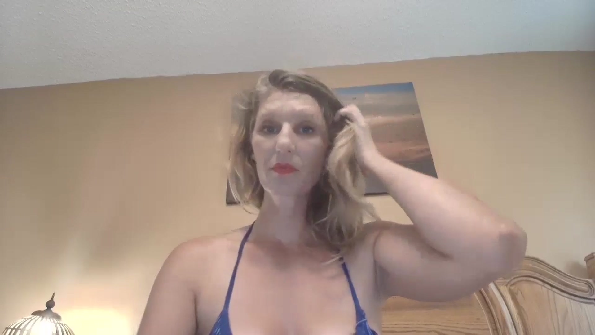 Gallery image thumbnail from redhotbikinis's myfreecams stream on, 09/13/2024, 21:39 image 4 of 20