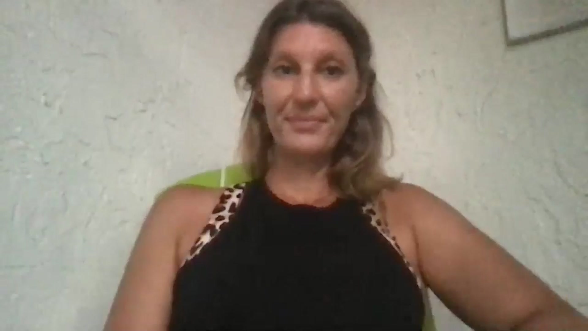 Gallery image thumbnail from redhotbikinis's myfreecams stream on, 09/29/2024, 23:28 image 4 of 20