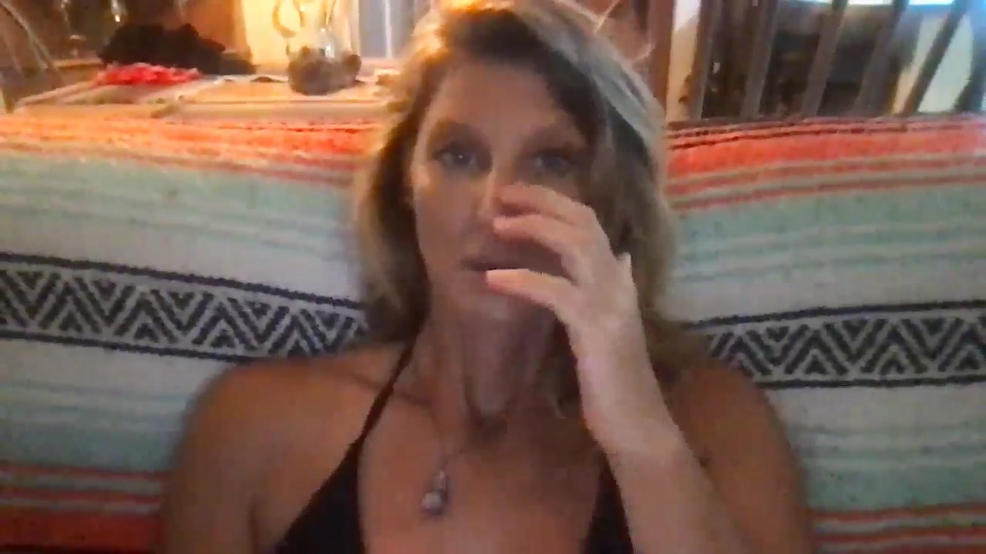 Gallery image thumbnail from redhotbikinis's myfreecams stream on, 10/07/2024, 14:12 image 19 of 20