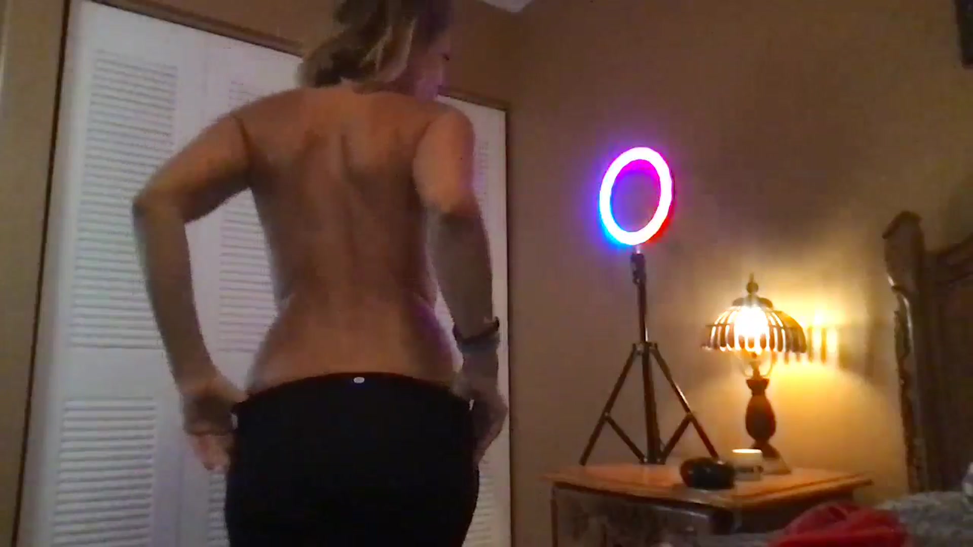 Gallery image thumbnail from redhotbikinis's myfreecams stream on, 10/27/2024, 16:52 image 2 of 20