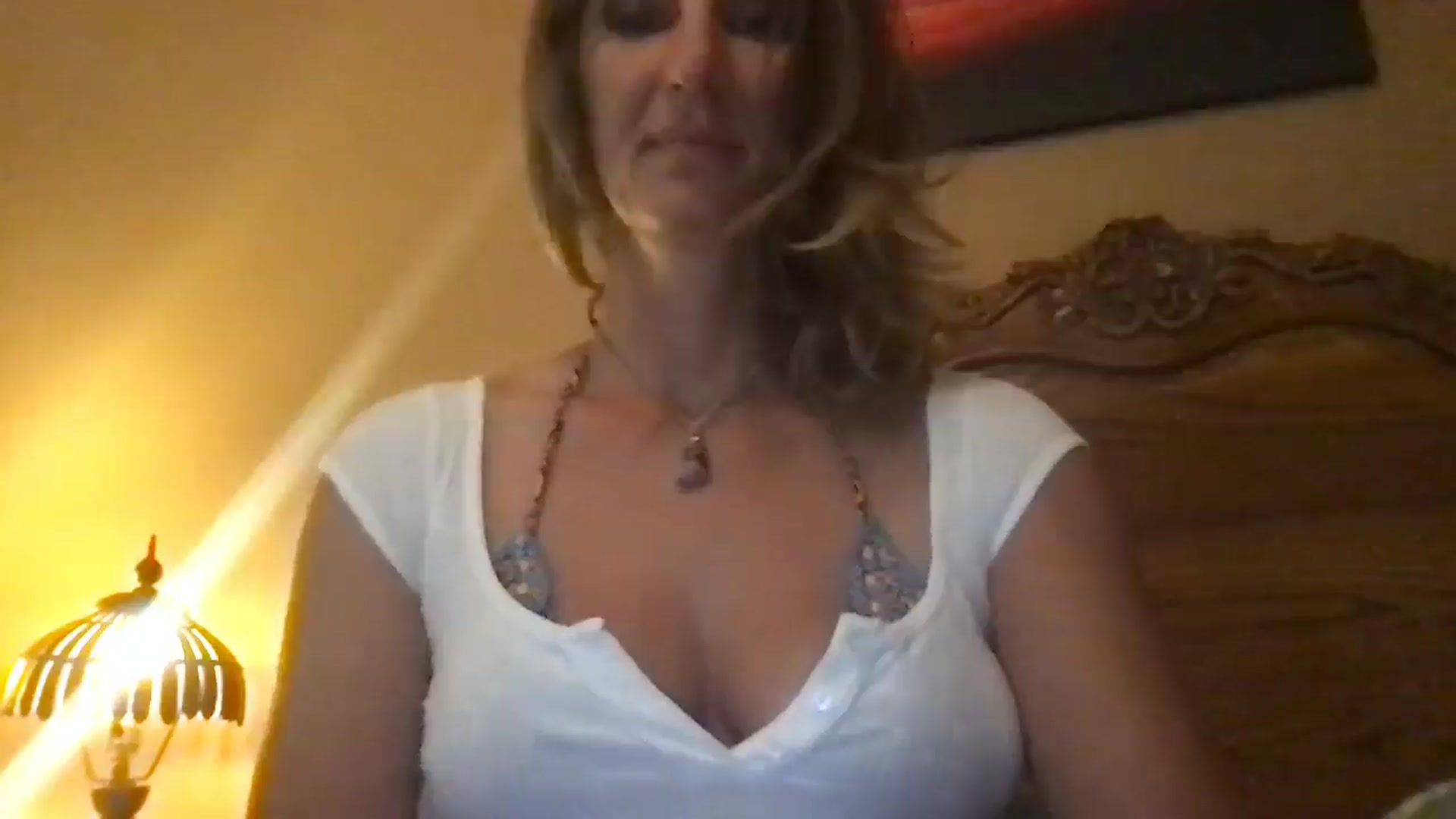 Gallery image thumbnail from redhotbikinis's myfreecams stream on, 03/15/2025, 14:10 image 9 of 20