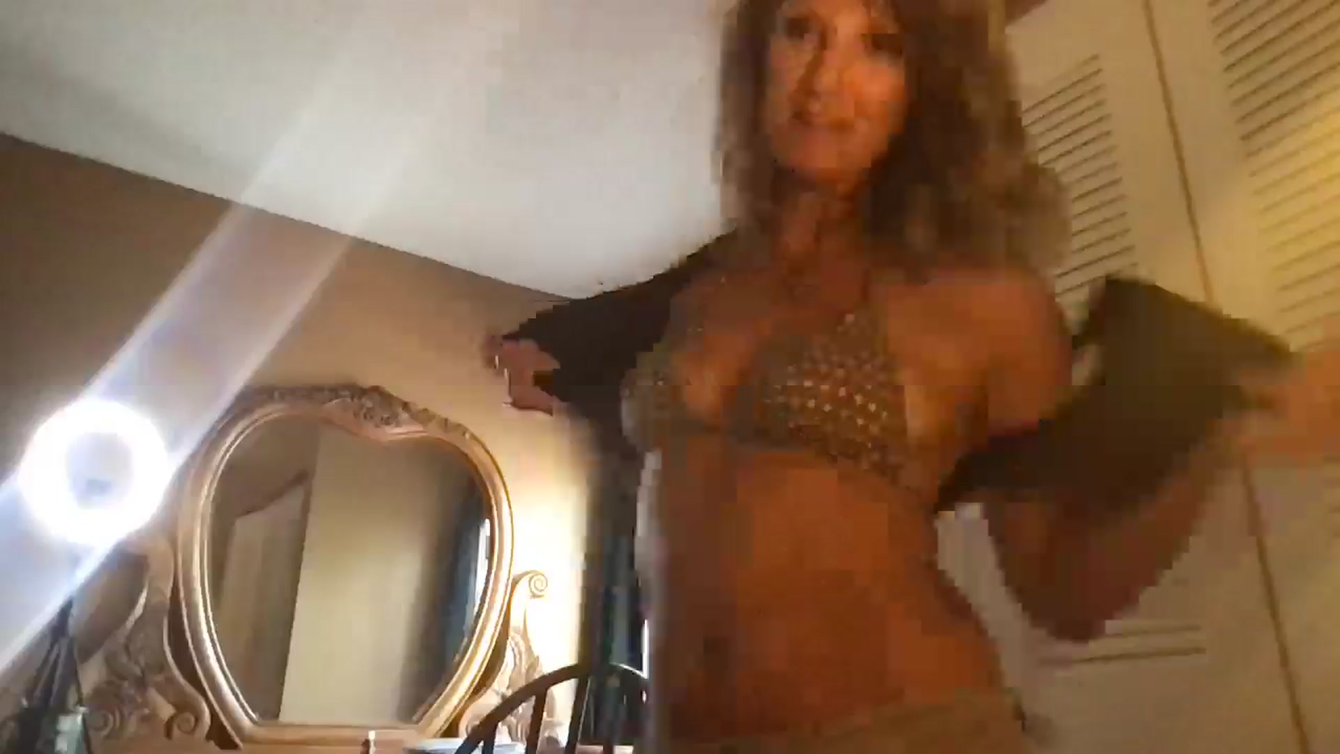 Gallery image thumbnail from redhotbikinis's myfreecams stream on, 03/15/2025, 14:10 image 2 of 20