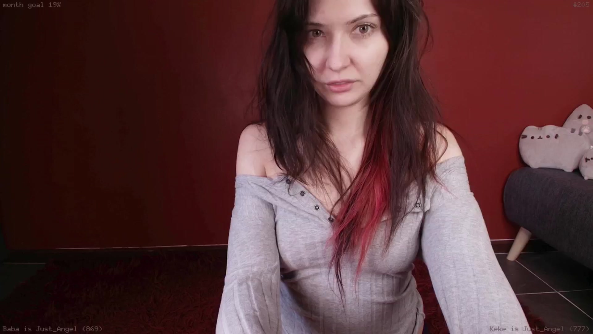 Gallery image thumbnail from redroom's myfreecams stream on, 03/08/2025, 04:49 image 19 of 20