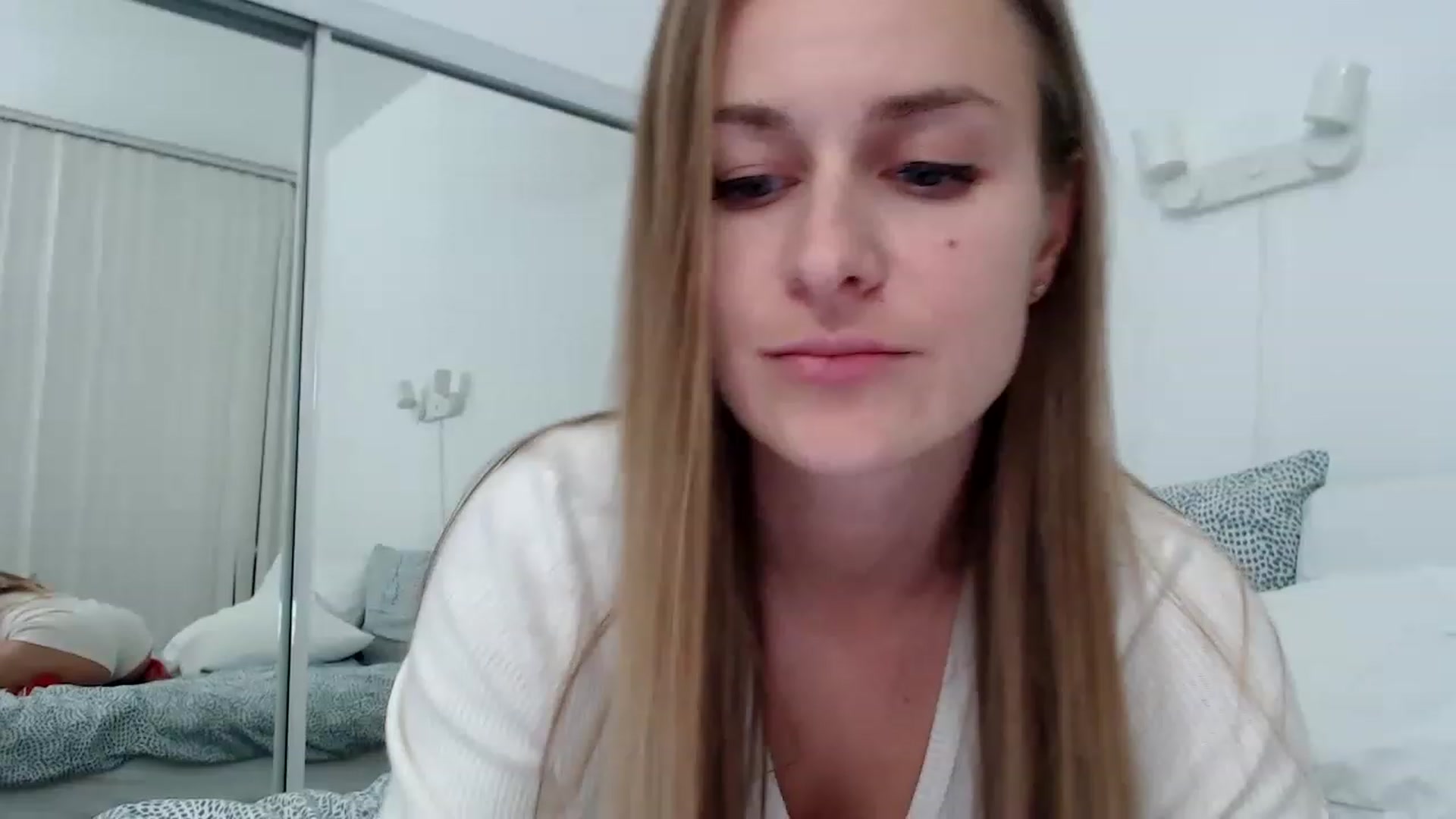 Gallery image thumbnail from regular_girl's myfreecams stream on, 11/28/2022, 22:13 image 20 of 20