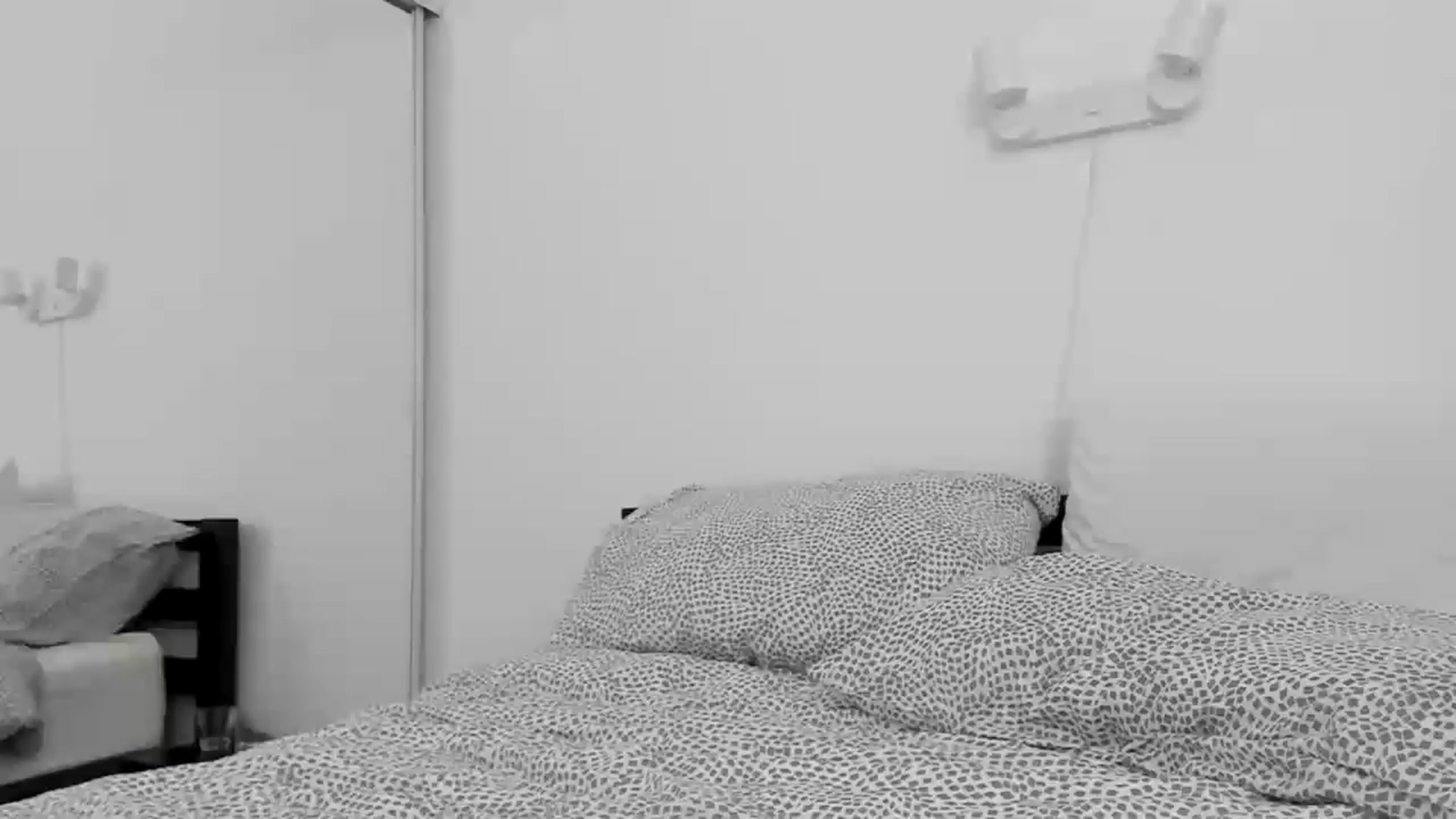 Gallery image thumbnail from regular_girl's myfreecams stream on, 12/06/2022, 23:10 image 20 of 20