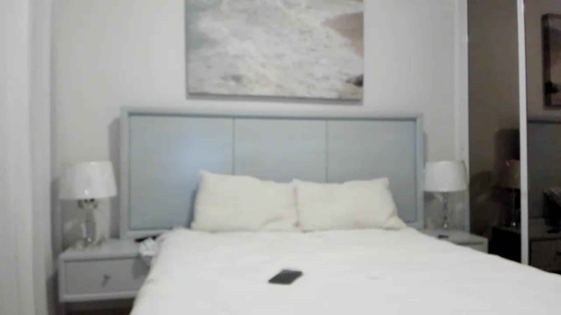 Gallery image thumbnail from regular_girl's myfreecams stream on, 01/06/2023, 23:27 image 10 of 20