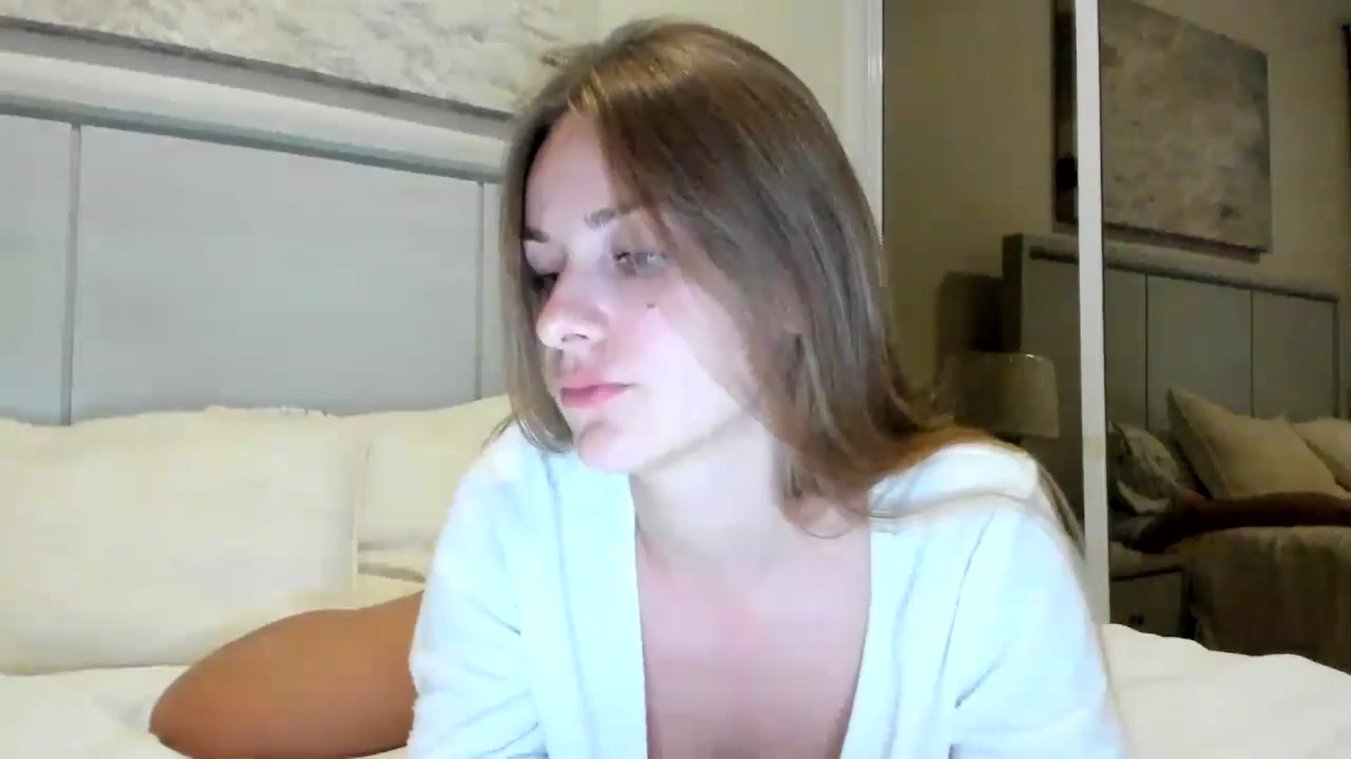 Gallery image thumbnail from regular_girl's myfreecams stream on, 01/08/2023, 02:39 image 5 of 20