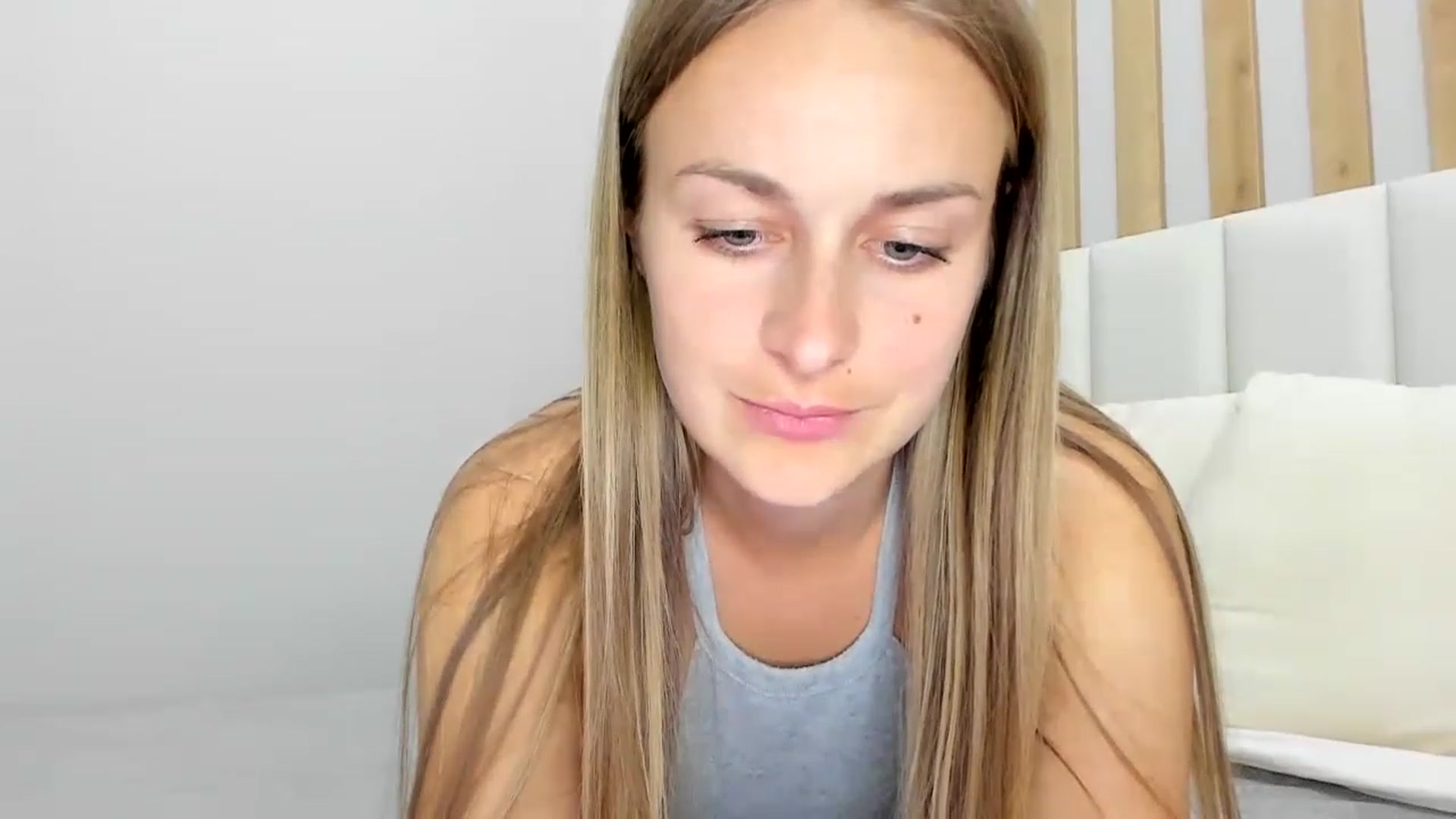 Gallery image thumbnail from regular_girl's myfreecams stream on, 02/10/2023, 17:57 image 2 of 20