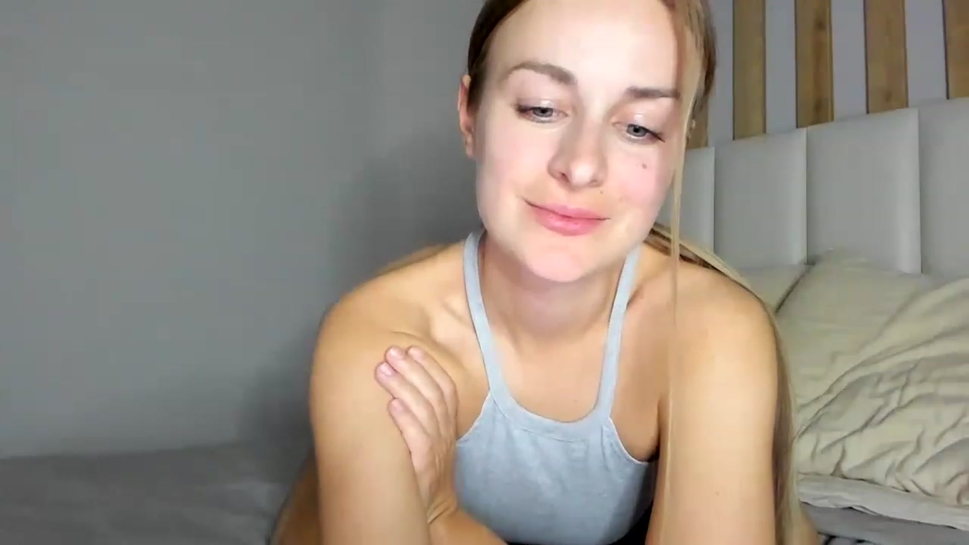 Gallery image thumbnail from regular_girl's myfreecams stream on, 03/09/2023, 20:31 image 8 of 20
