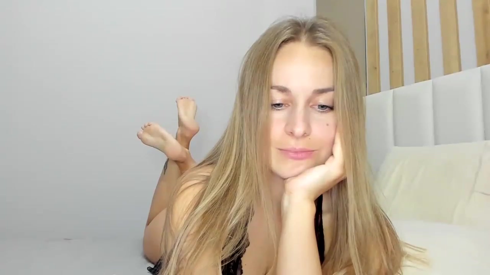 Gallery image thumbnail from regular_girl's myfreecams stream on, 03/18/2023, 18:23 image 4 of 20
