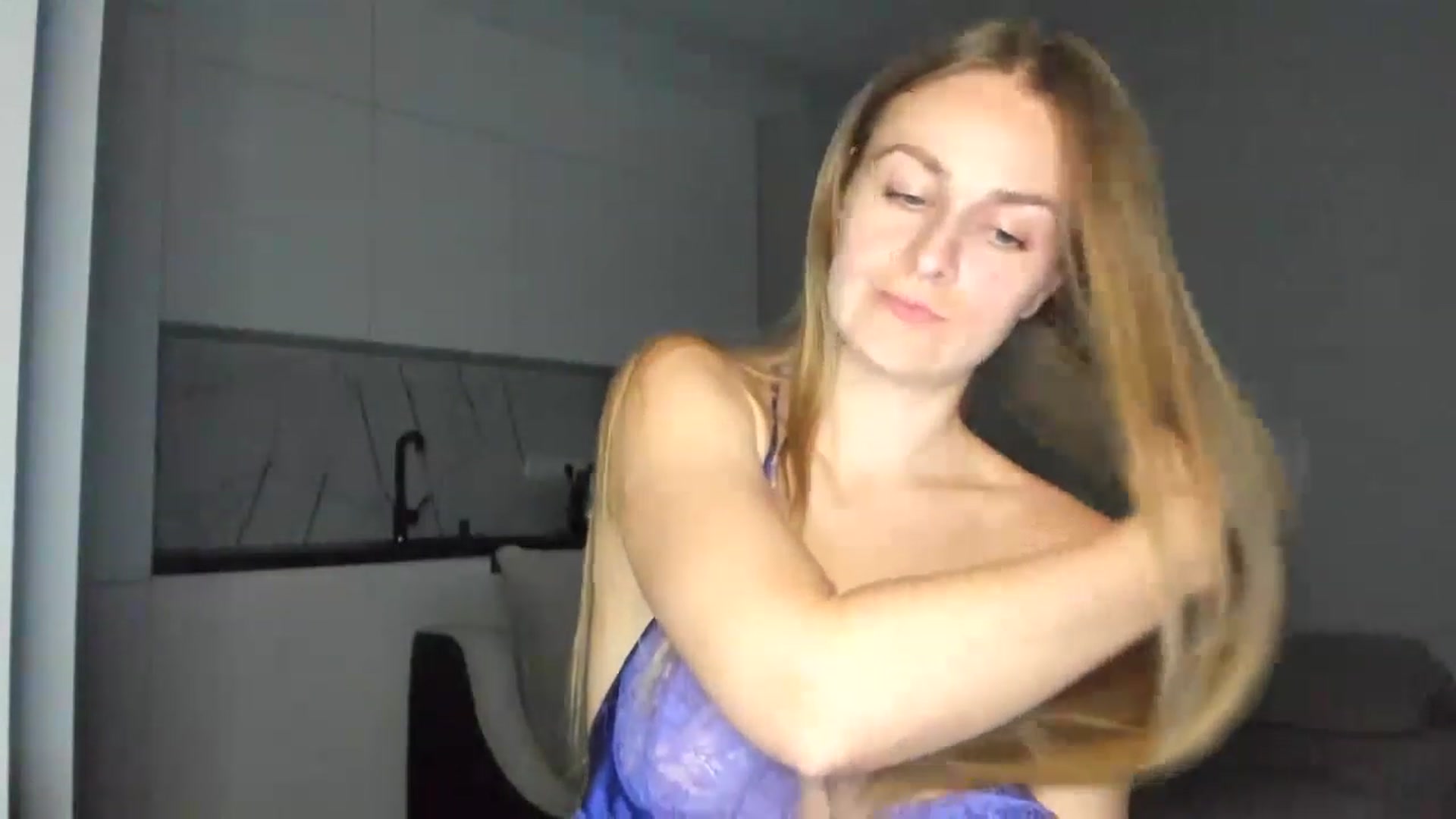 Gallery image thumbnail from regular_girl's myfreecams stream on, 05/14/2023, 18:52 image 19 of 20