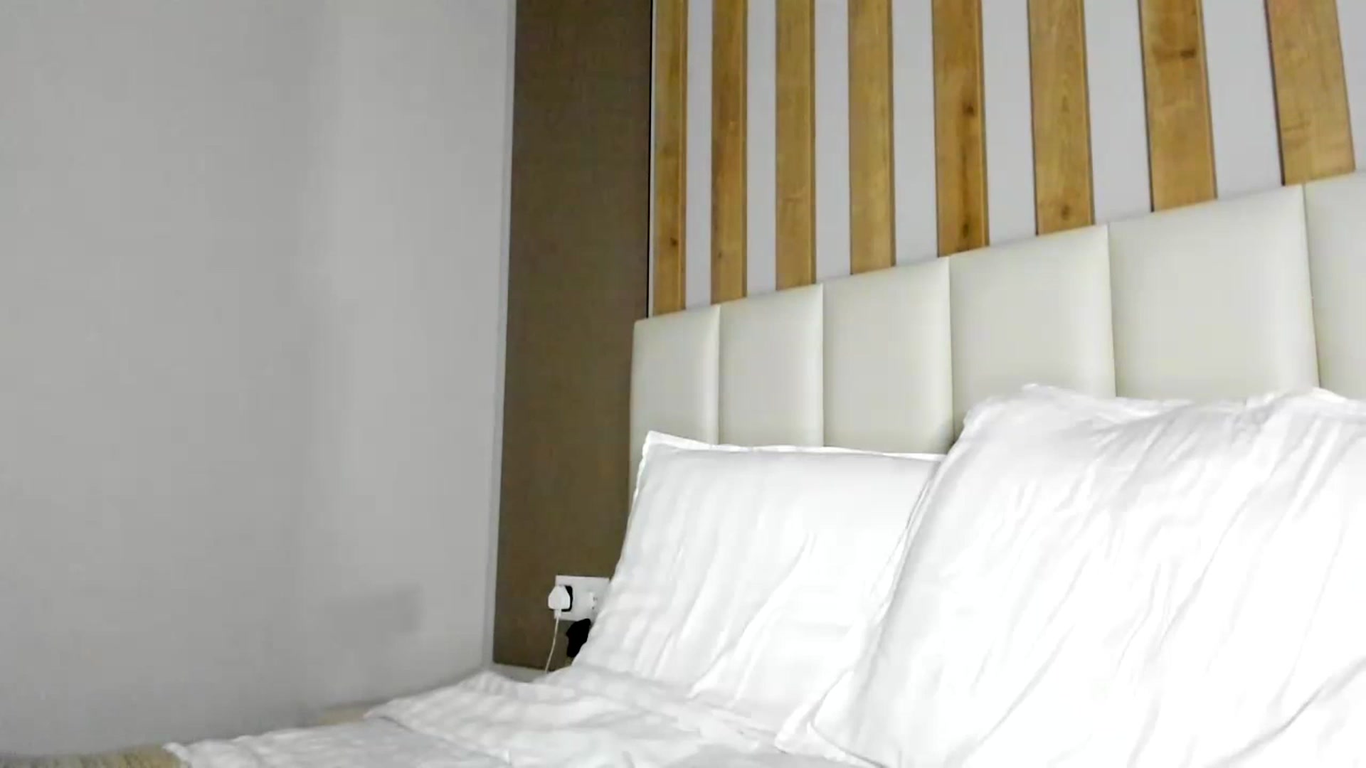 Gallery image thumbnail from regular_girl's myfreecams stream on, 06/03/2023, 19:10 image 7 of 20