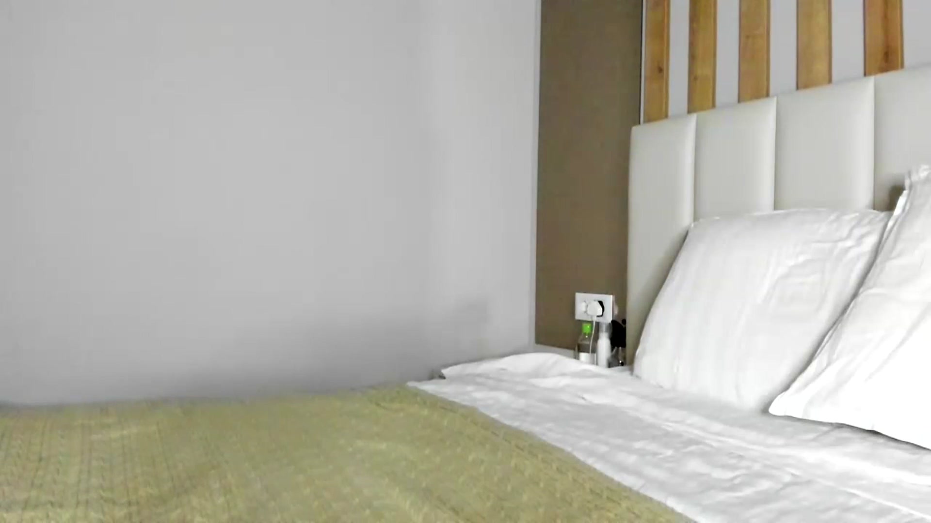 Gallery image thumbnail from regular_girl's myfreecams stream on, 07/06/2023, 18:23 image 12 of 20