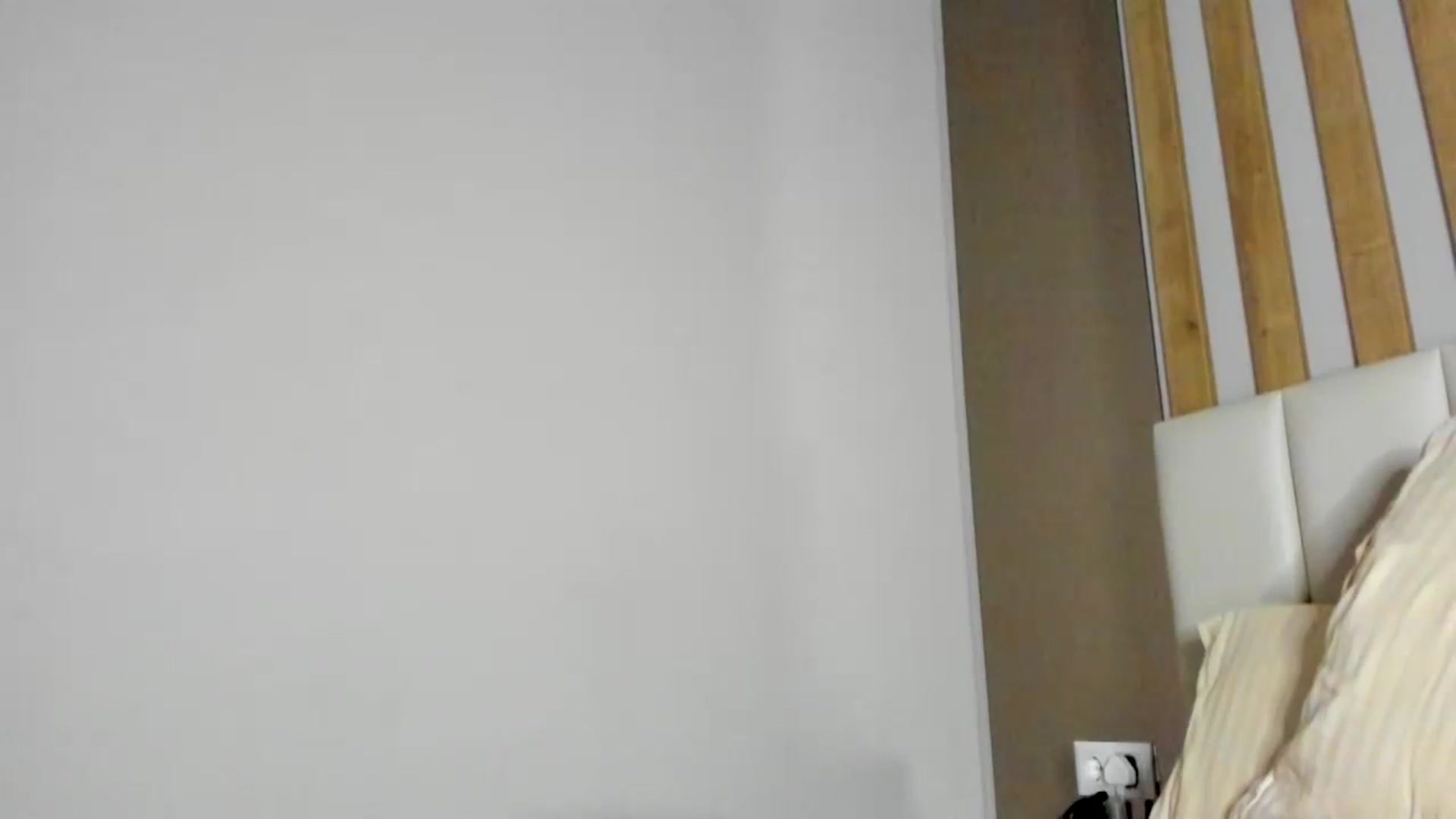 Gallery image thumbnail from regular_girl's myfreecams stream on, 08/29/2023, 20:21 image 1 of 20