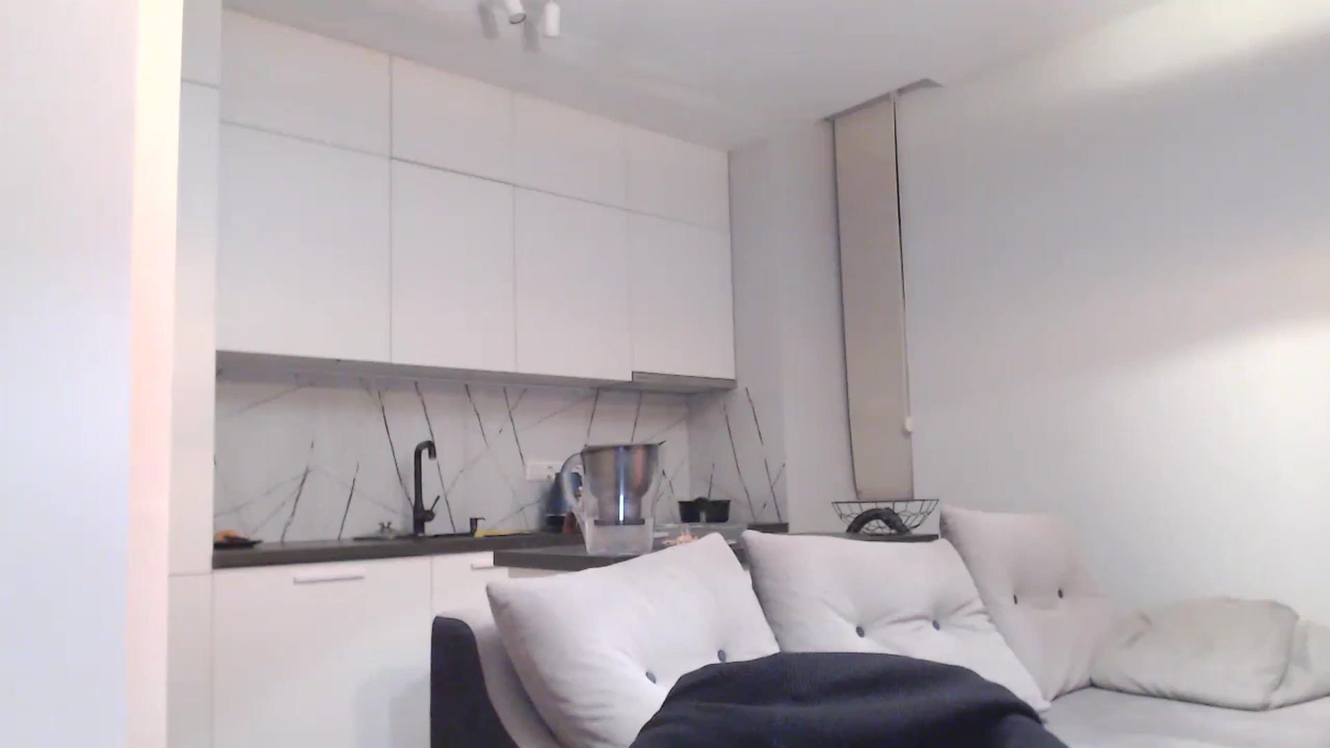 Gallery image thumbnail from regular_girl's myfreecams stream on, 11/27/2023, 14:44 image 6 of 20