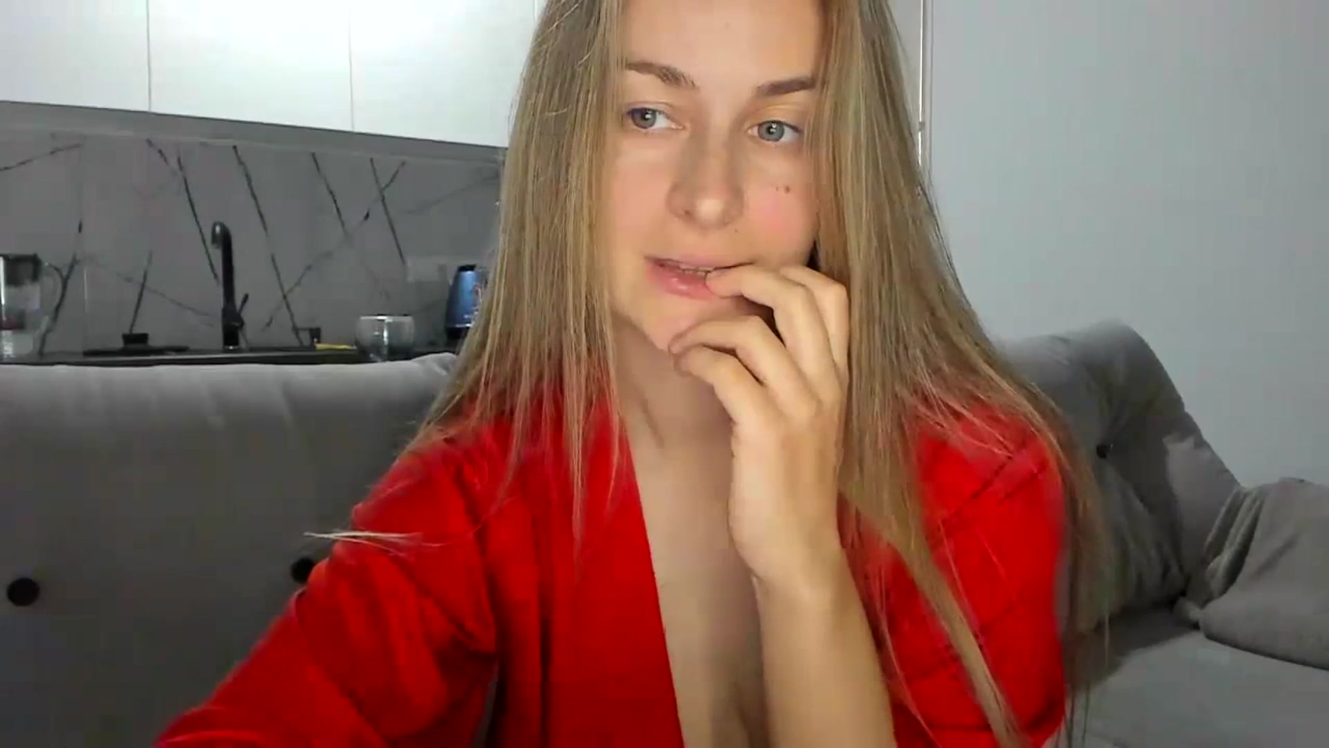 Gallery image thumbnail from regular_girl's myfreecams stream on, 12/06/2023, 12:52 image 20 of 20