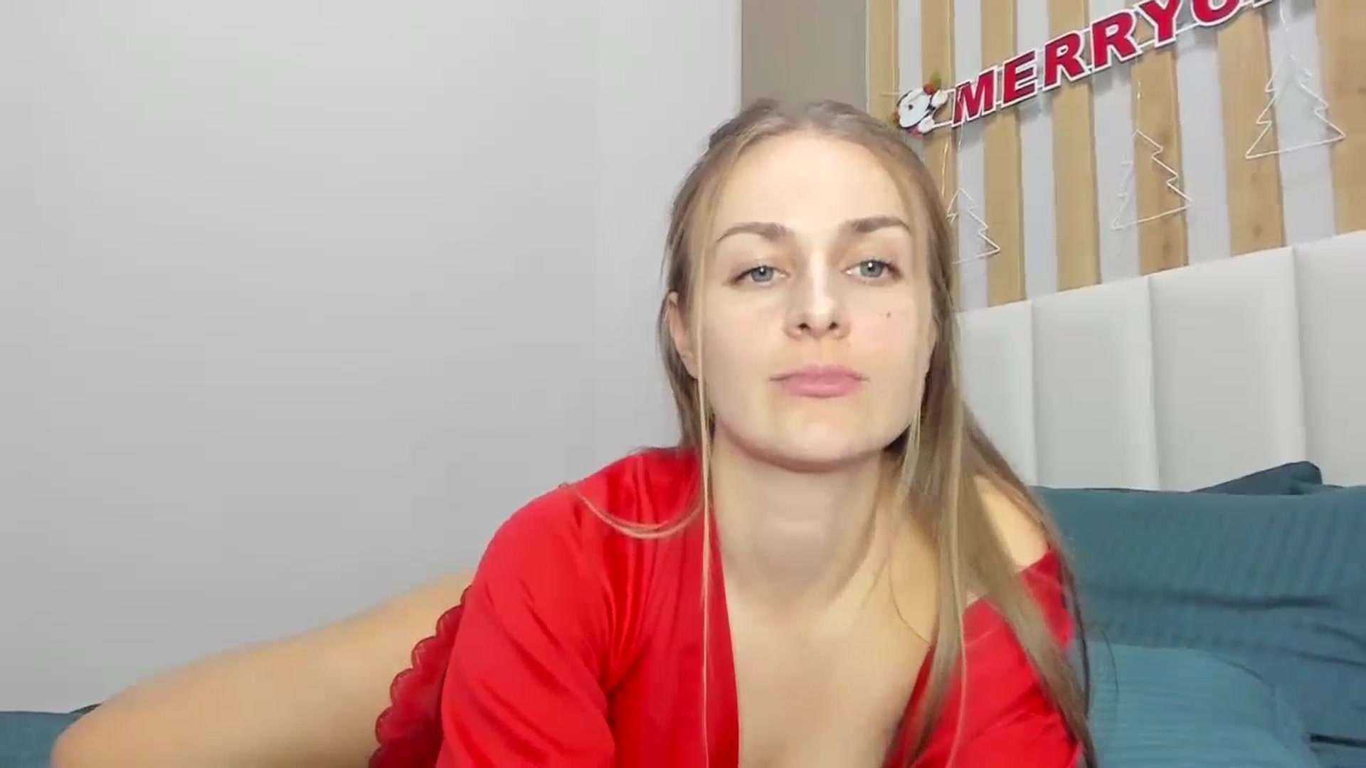 Gallery image thumbnail from regular_girl's myfreecams stream on, 01/06/2024, 19:07 image 11 of 20